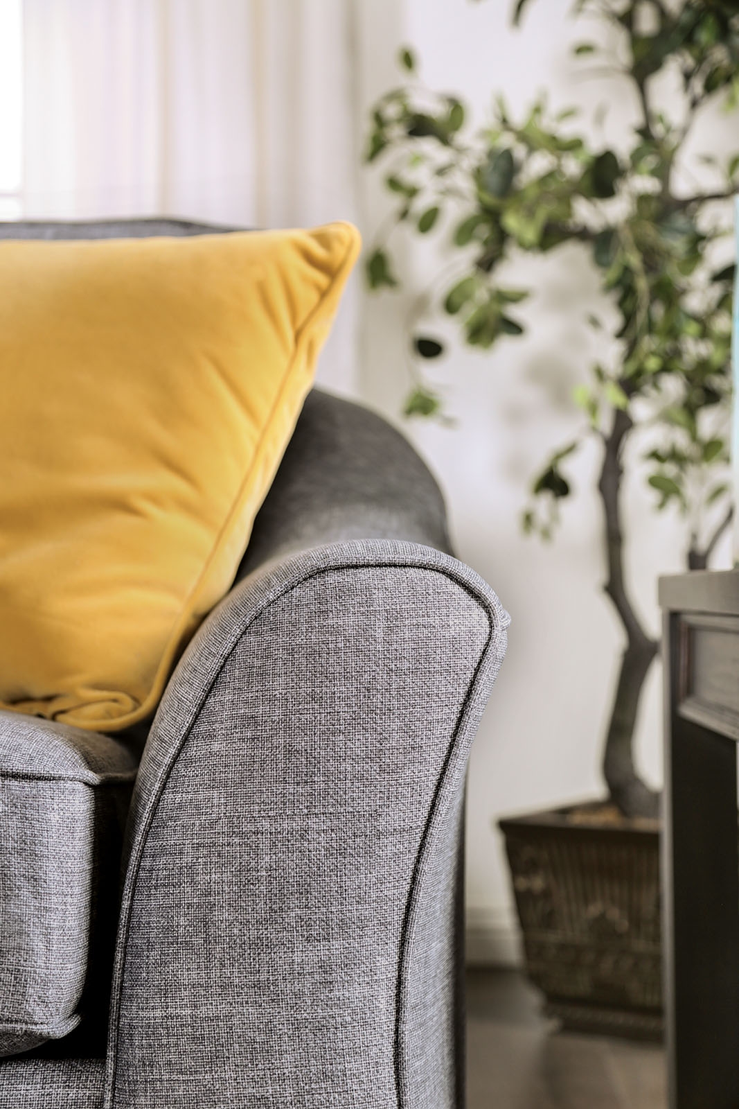 Jarrow Fabric Loveseat