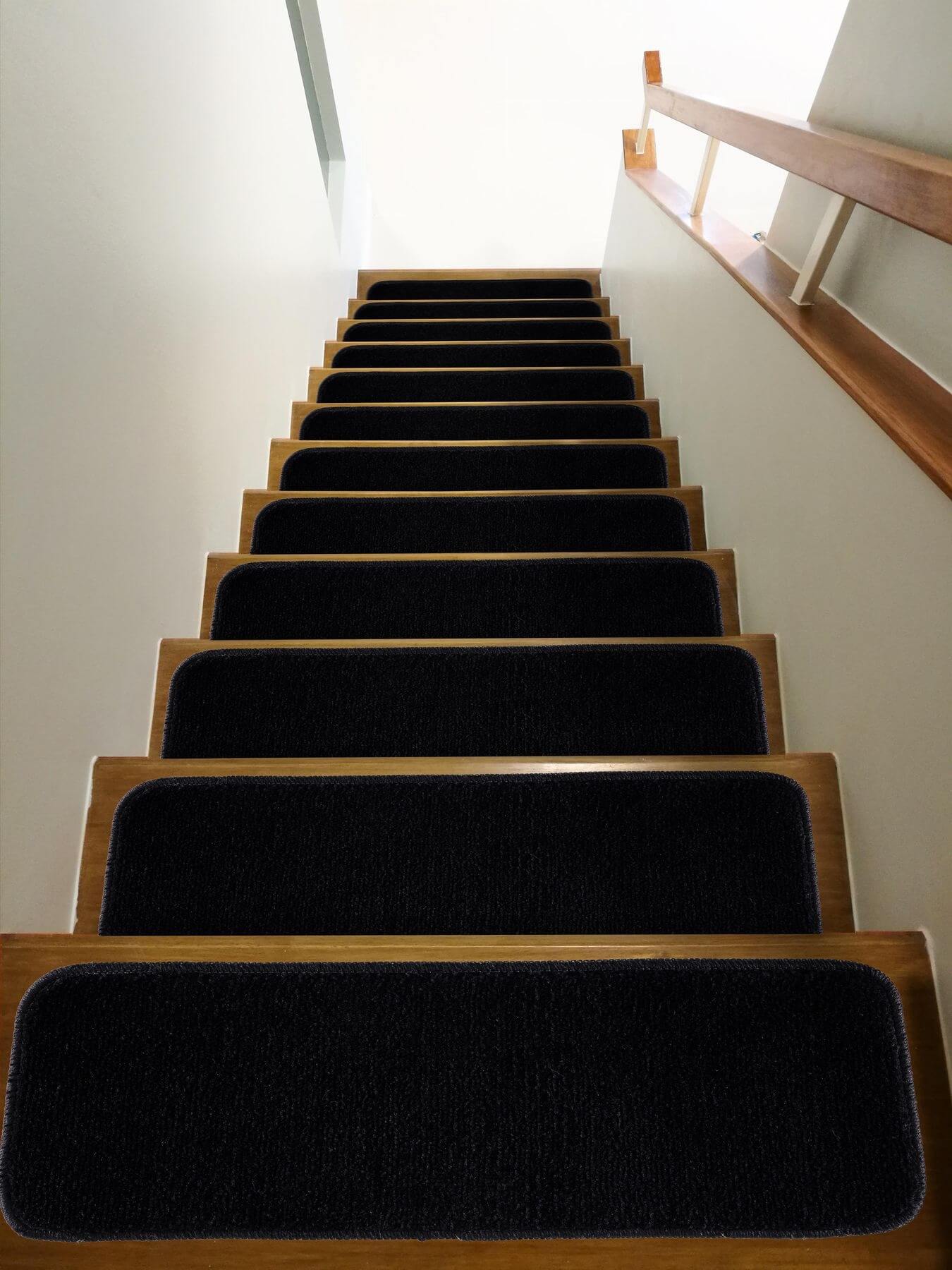 Solo SO01-109 Stair Treads 8.5" x 30" Rug (Set of 13)