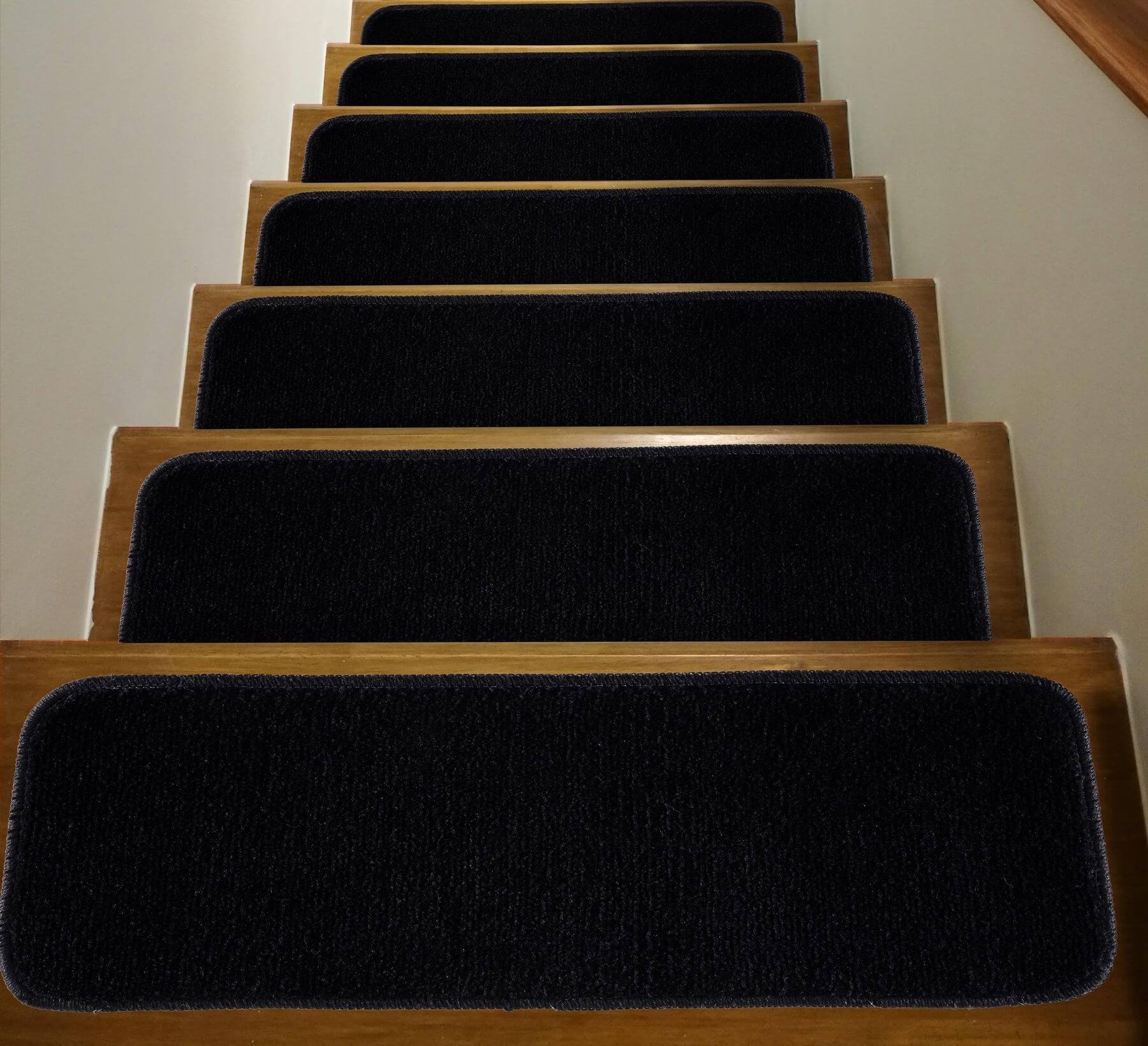 Solo SO01-109 Stair Treads 8.5" x 26" Rug (Set of 7)