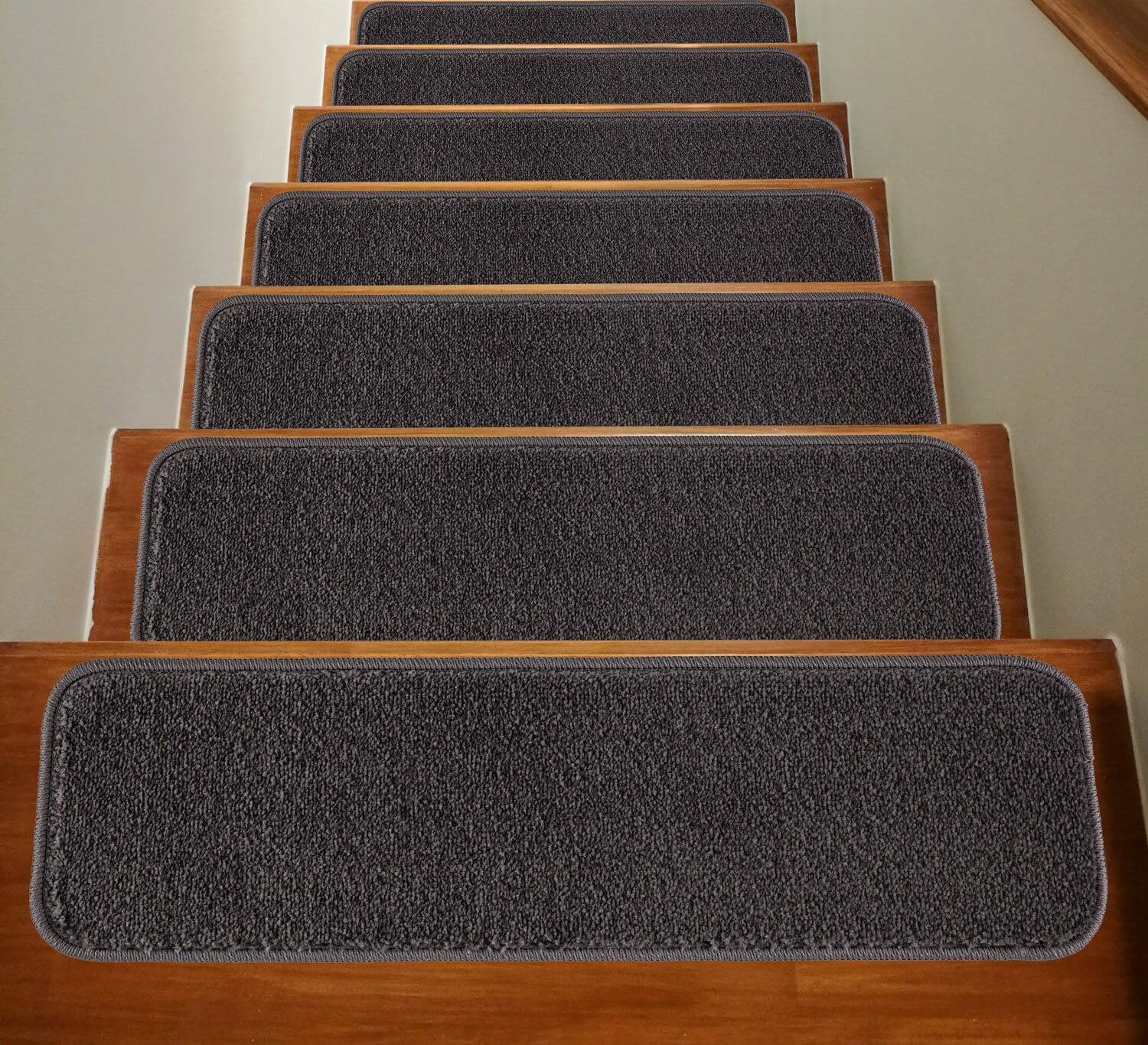 Solo SO01-110 Stair Treads 8.5" x 30" Rug (Set of 7)