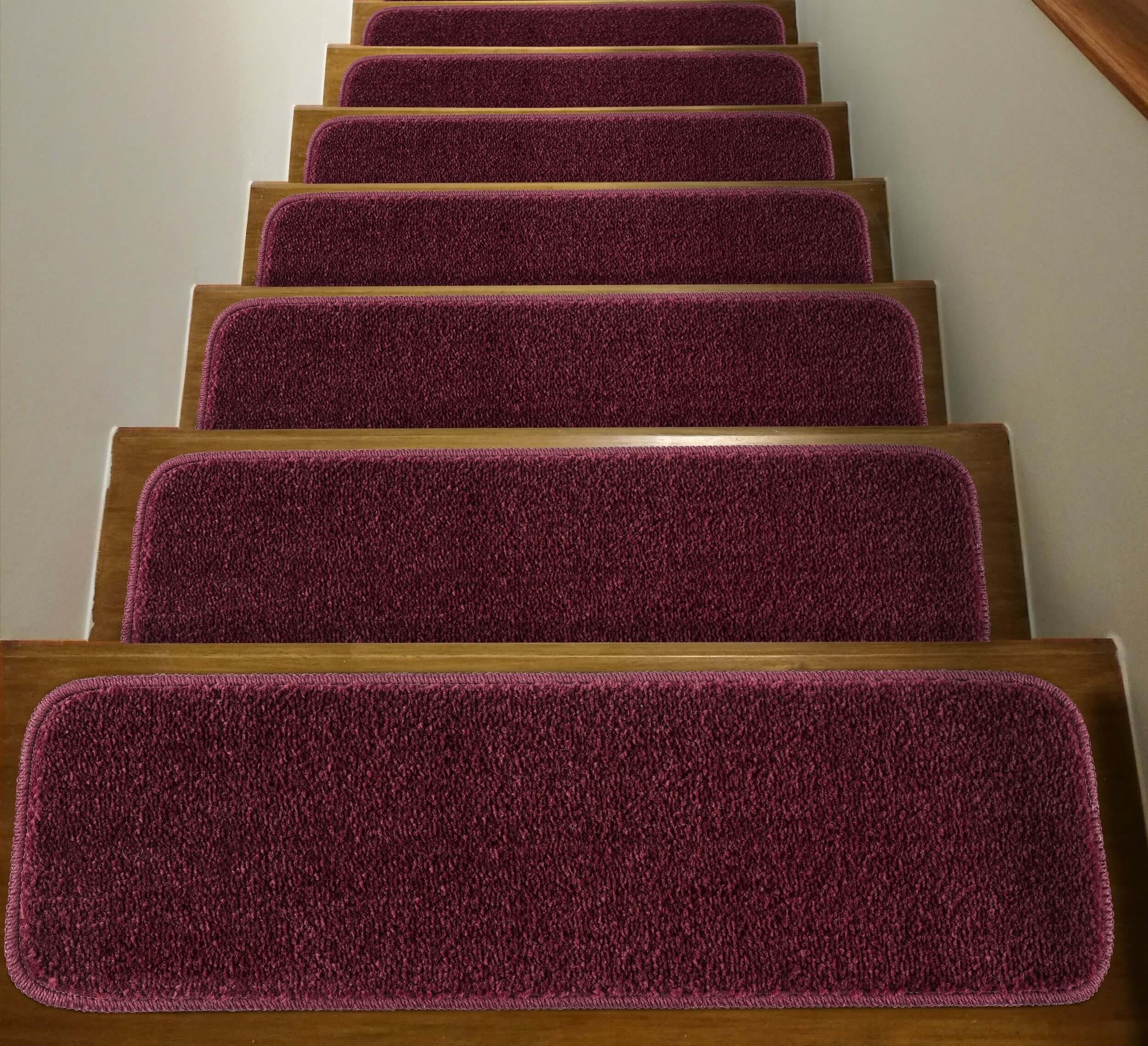 Solo SO01-118 Stair Treads 8.5" x 30" Rug (Set of 7)