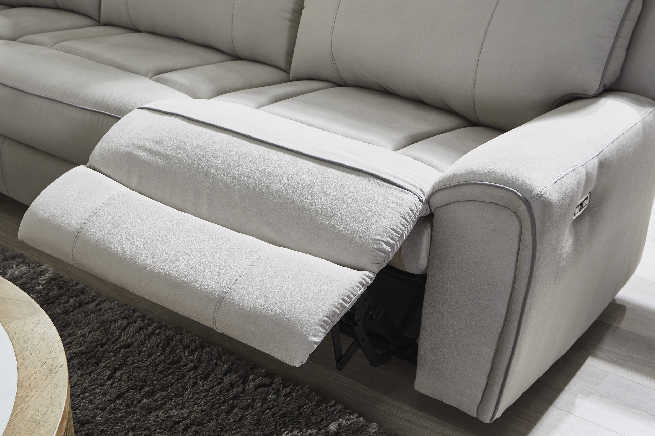 Social Pointe 5-Piece L-Shaped Polyester Power Reclining Sectional