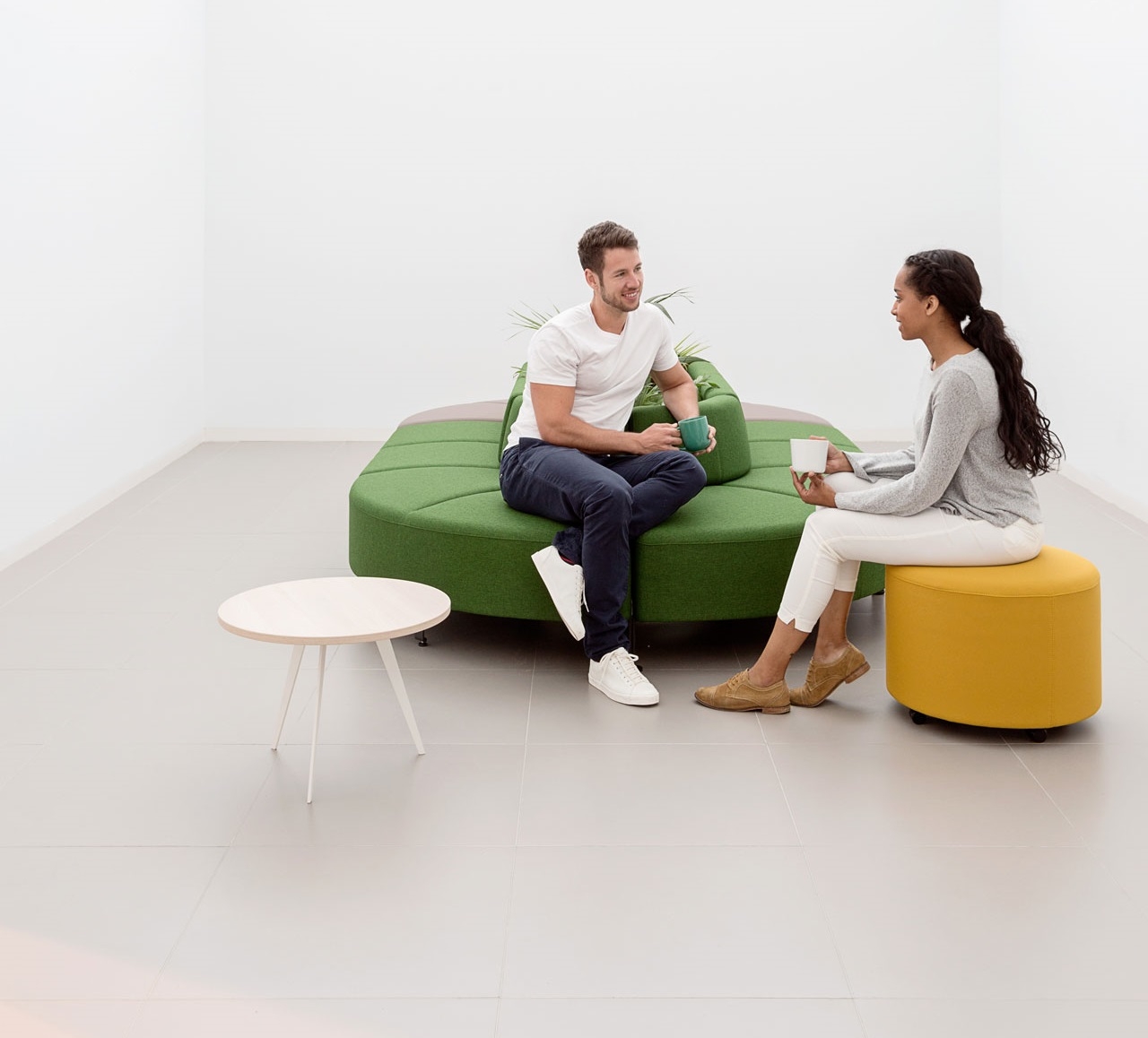 Bend Straight Module by Actiu