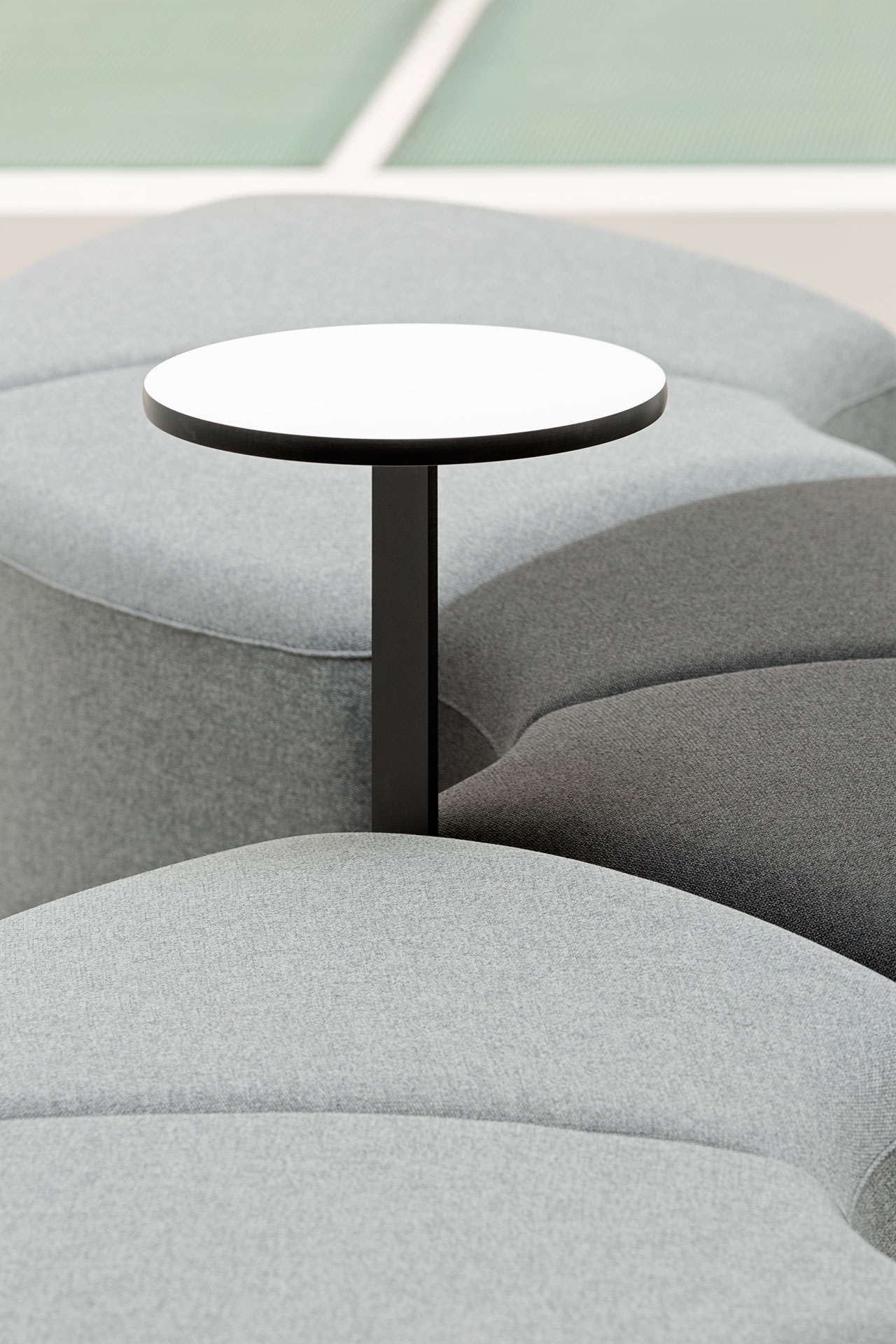 Bend Lounge Seating Lounger by Actiu