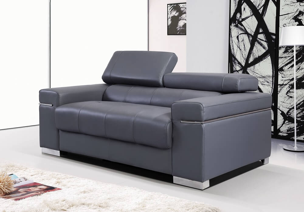 Soho Loveseat, Grey Leather by J&M Furniture