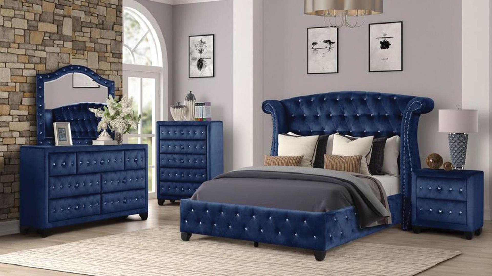 Sophia Velvet/Wood Regular Bedroom Set