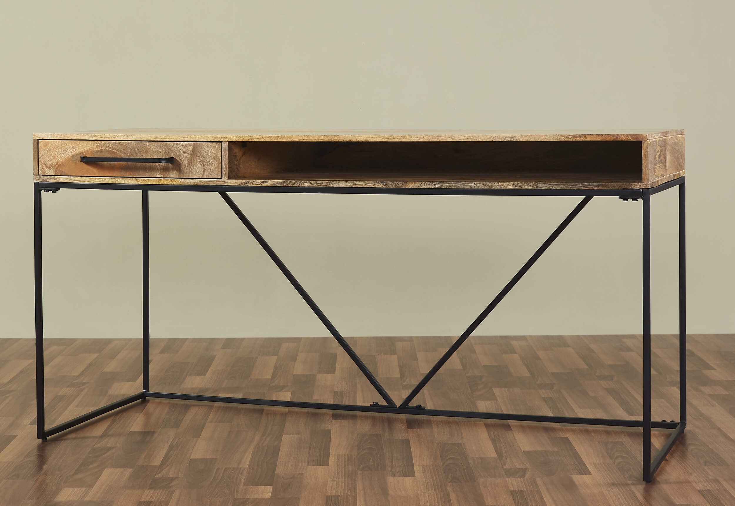 Stow Office Desk