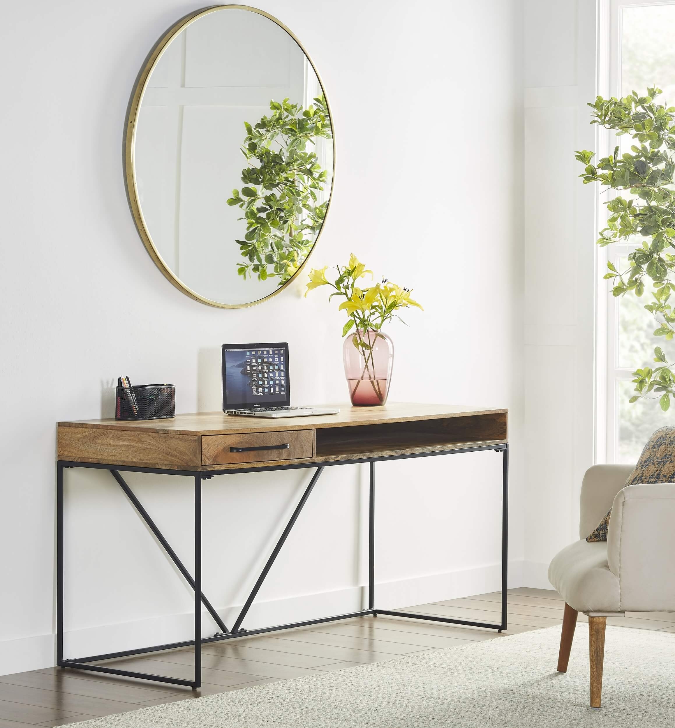 Stow Office Desk