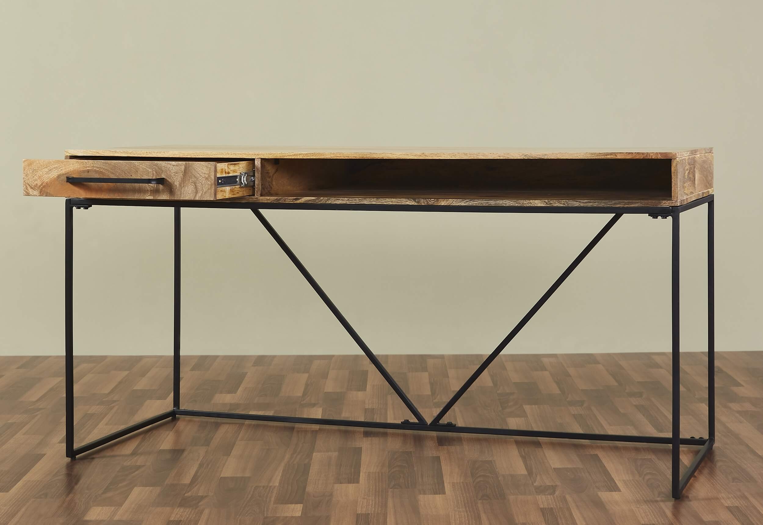 Stow Office Desk