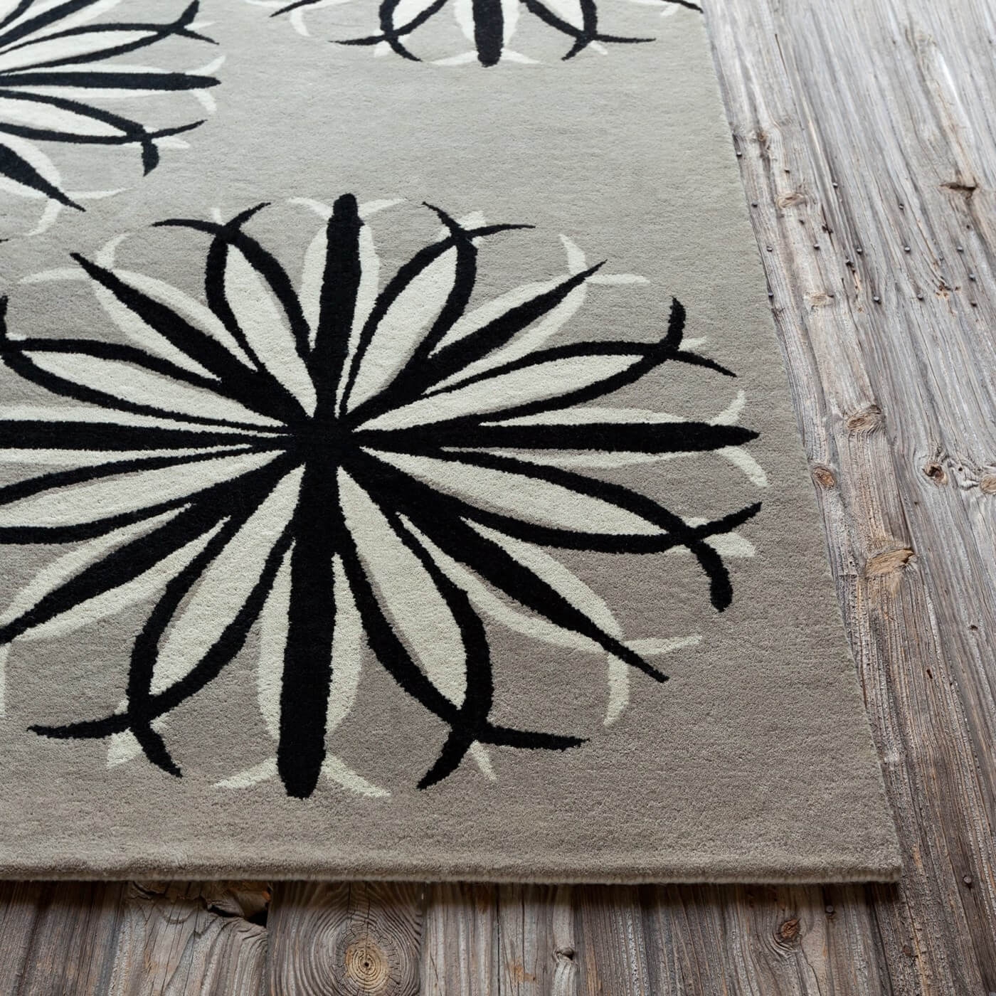 Stella Wool Rectangular Hand-tufted Rug