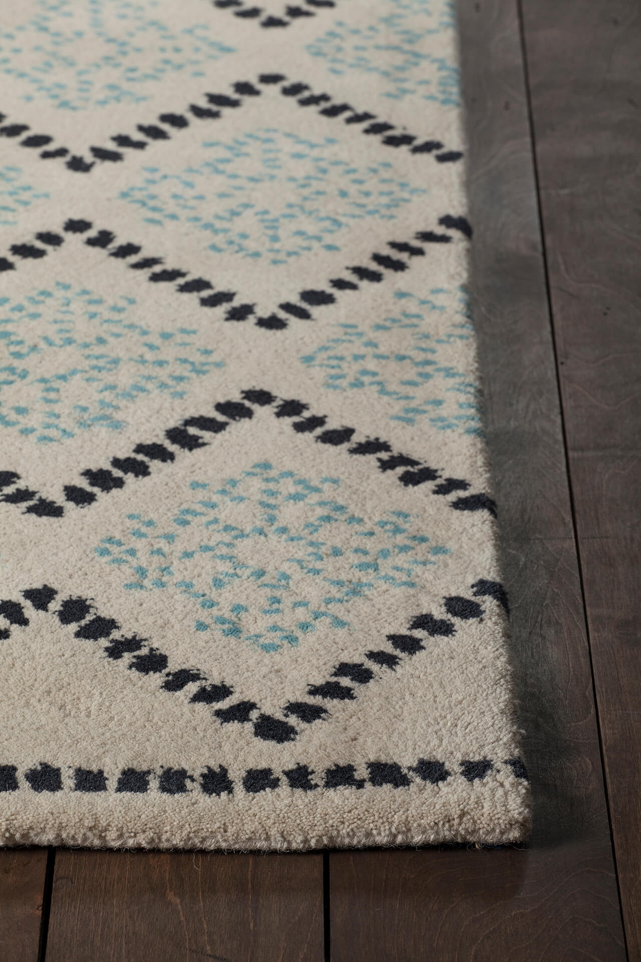 Stella Wool Rectangular Hand-tufted Rug, 5' x 7'6"