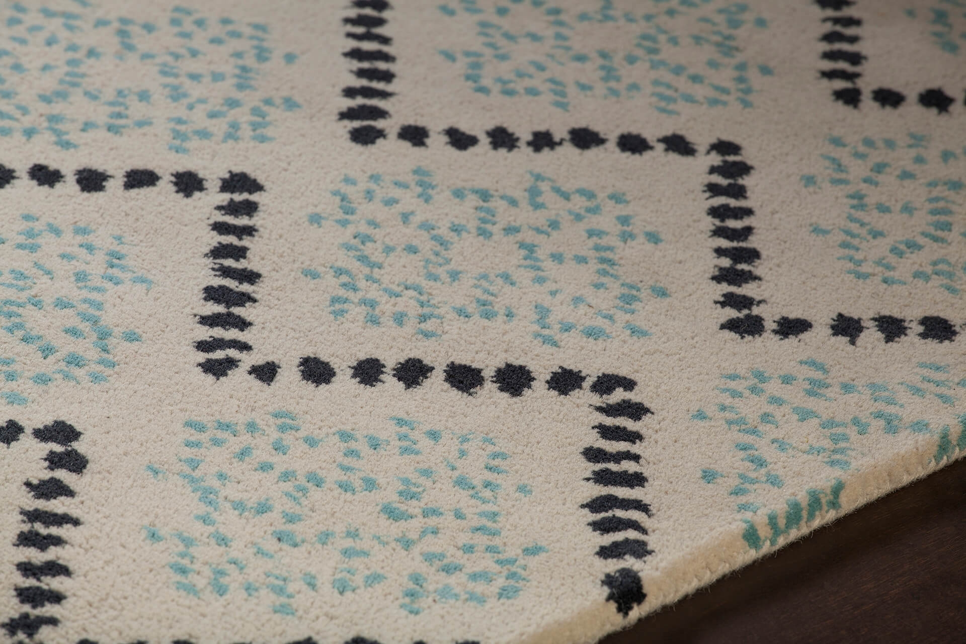 Stella Wool Rectangular Hand-tufted Rug, 8' x 10'