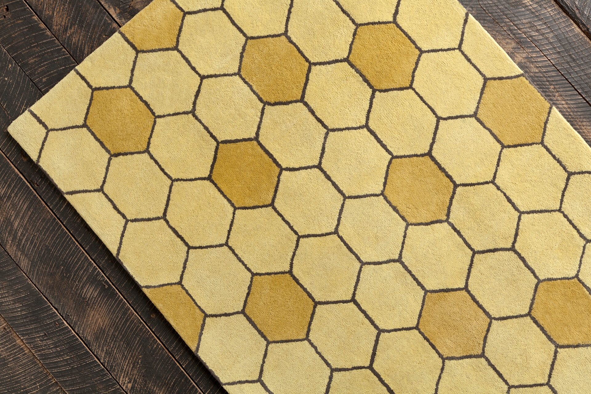 Stella Wool Rectangular Hand-tufted Rug, 5' x 7'6"