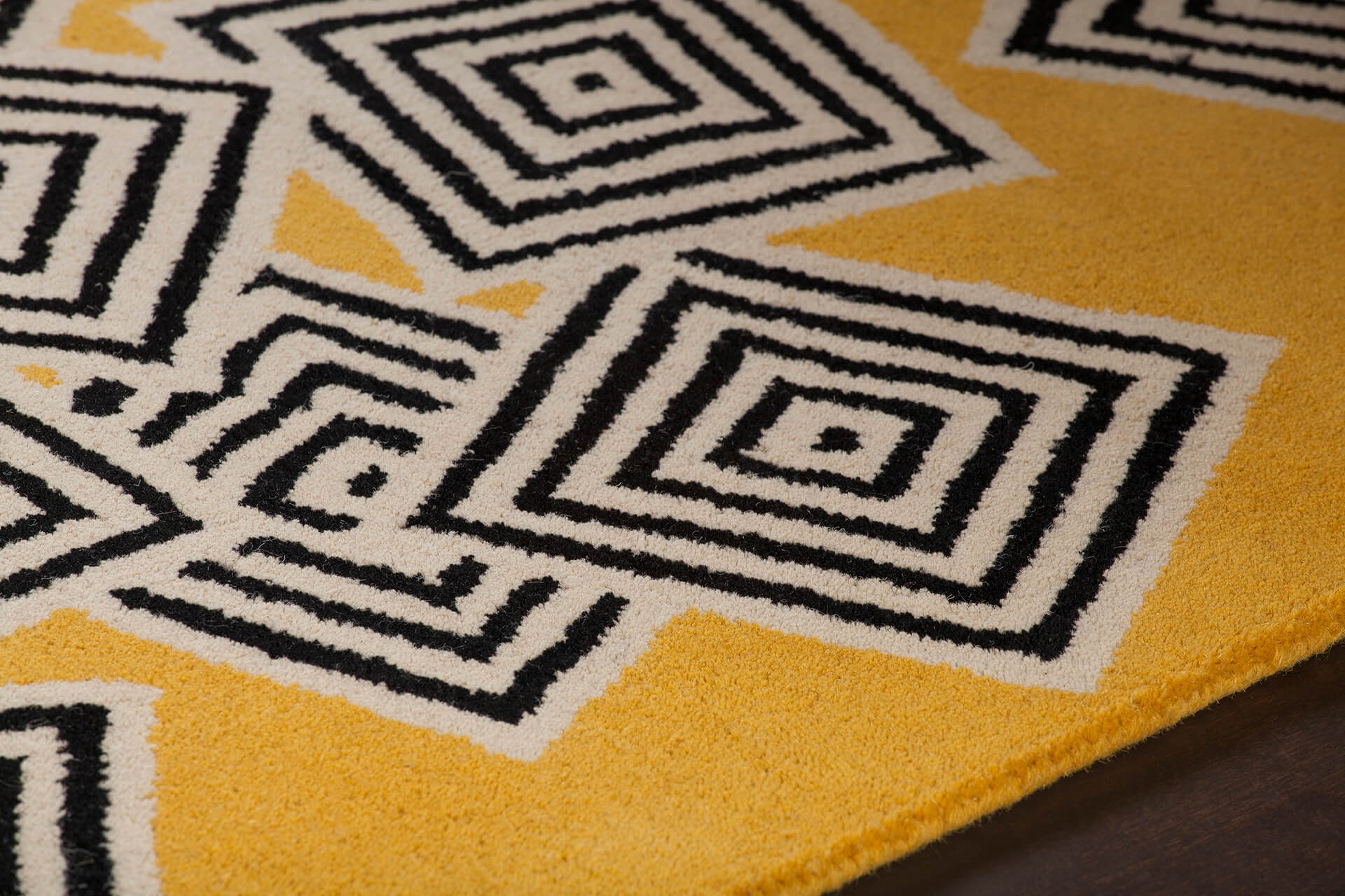 Stella Wool Rectangular Hand-tufted Rug, 5' x 7'6"