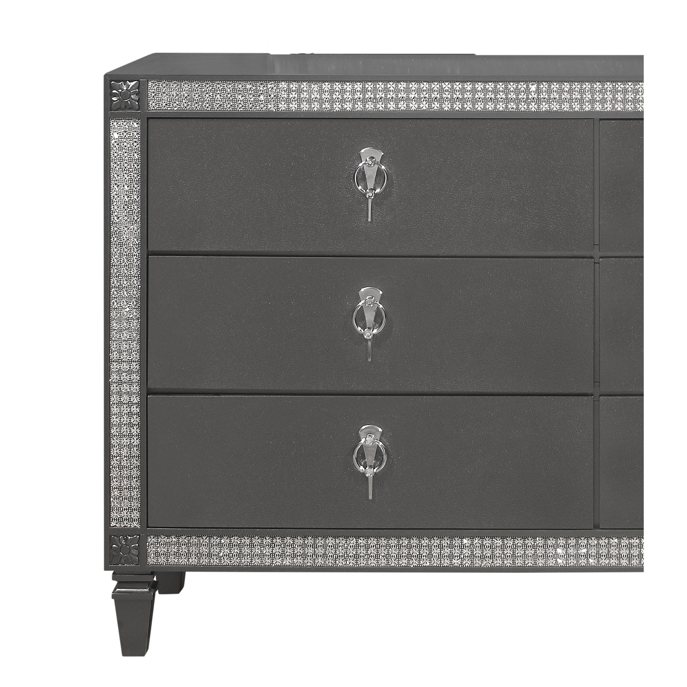 Stella Dresser