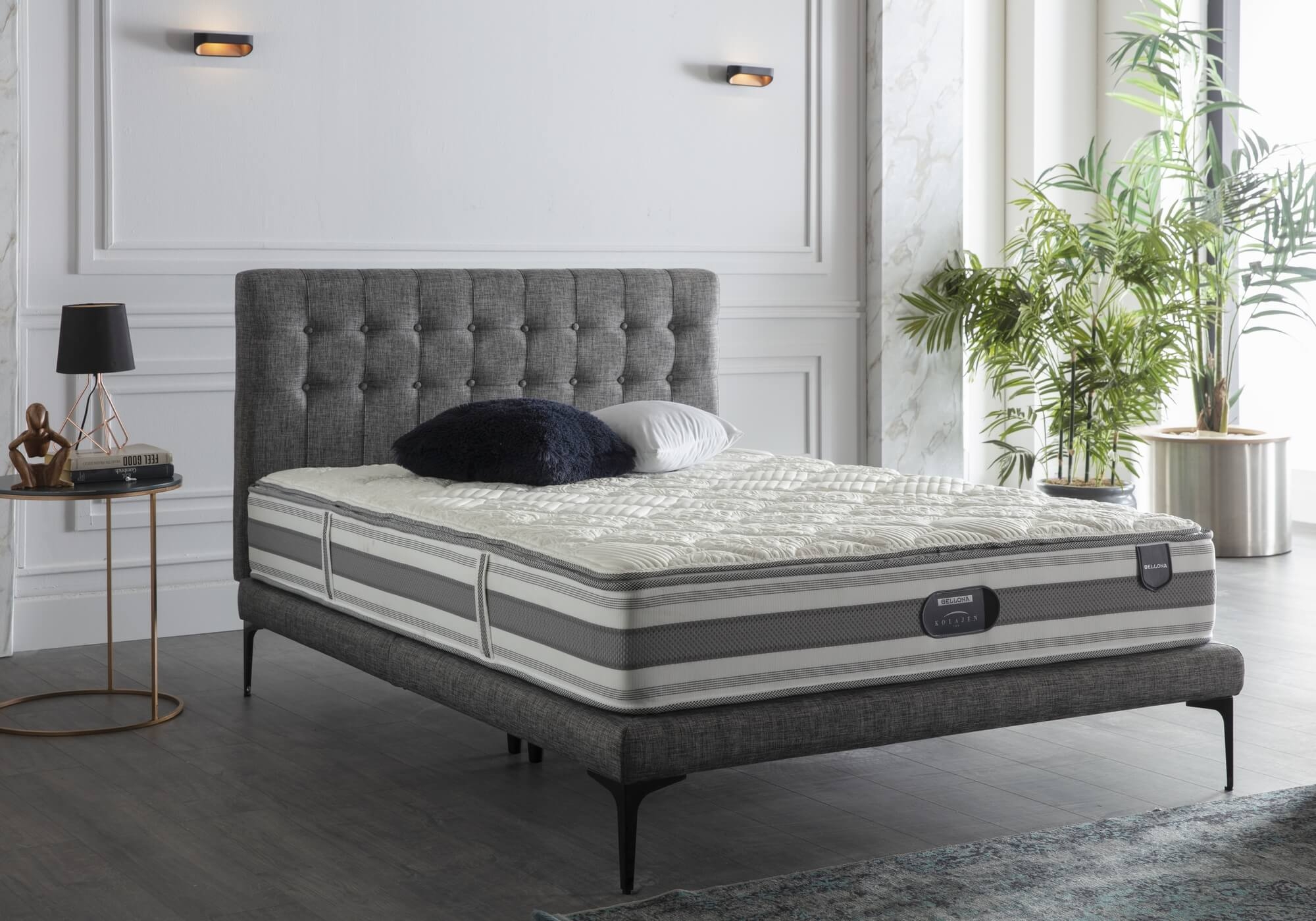 Stratton Tufted Full Size Bed In A Box