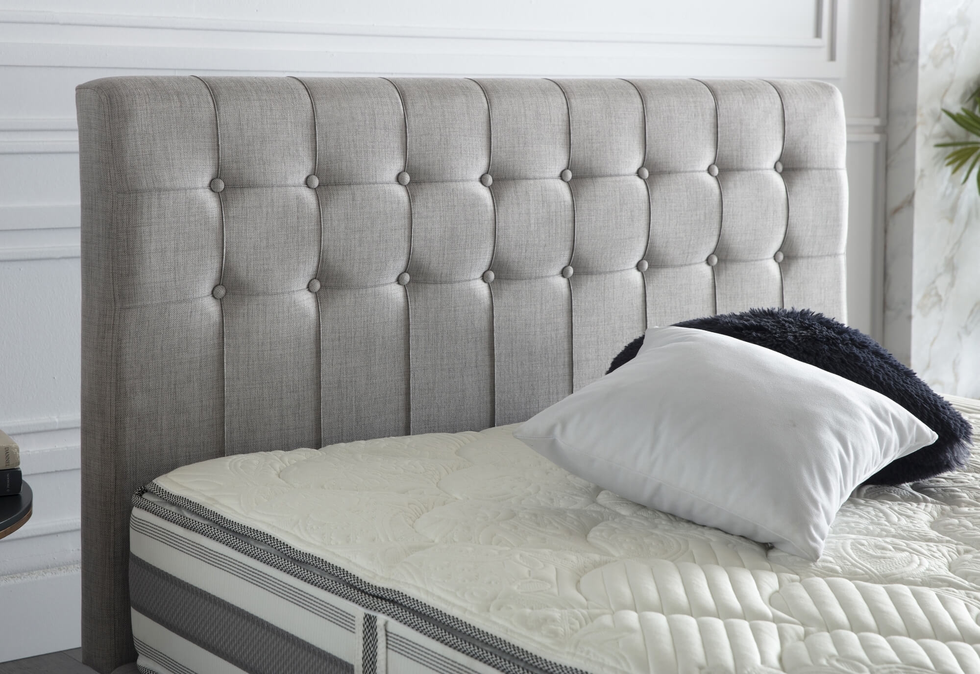 Stratton Tufted Twin Size Bed In A Box