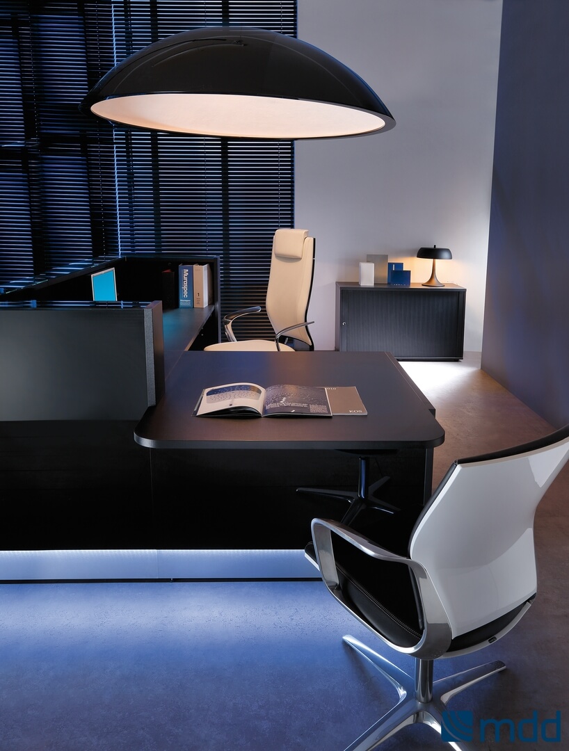 Sunbeam Lamp, Black by MDD Office Furniture