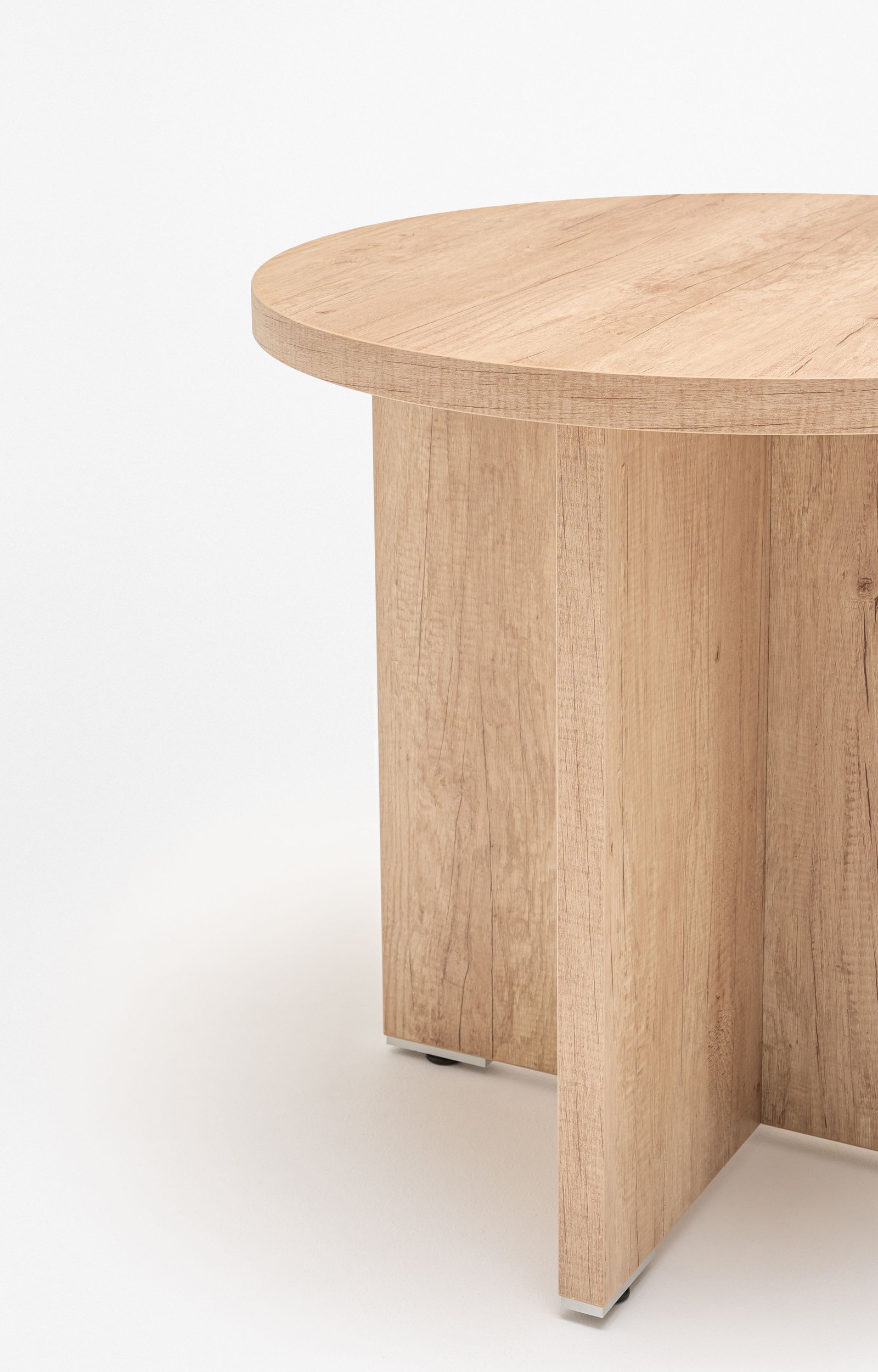Quando MFC 31 1/2" Round Cafe Table