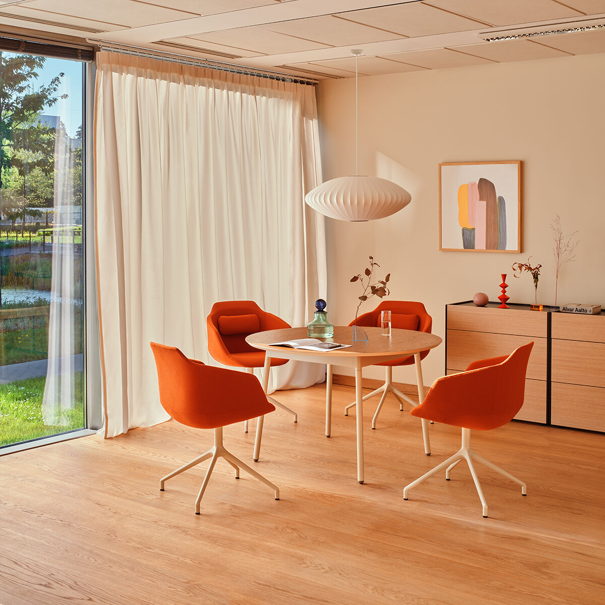 MDD Office Furniture Table And Chair