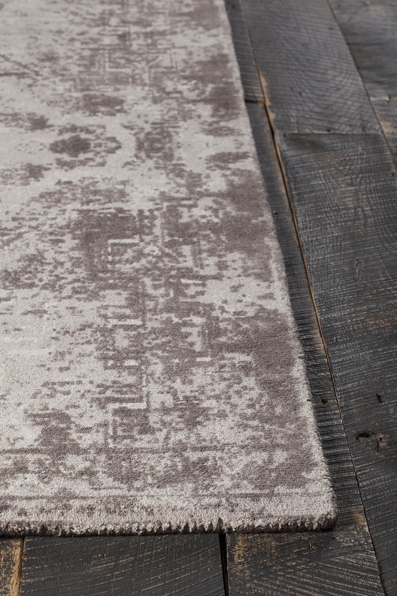 Tayla Wool Rectangular Handmade Rug, 7'9" x 10'6"