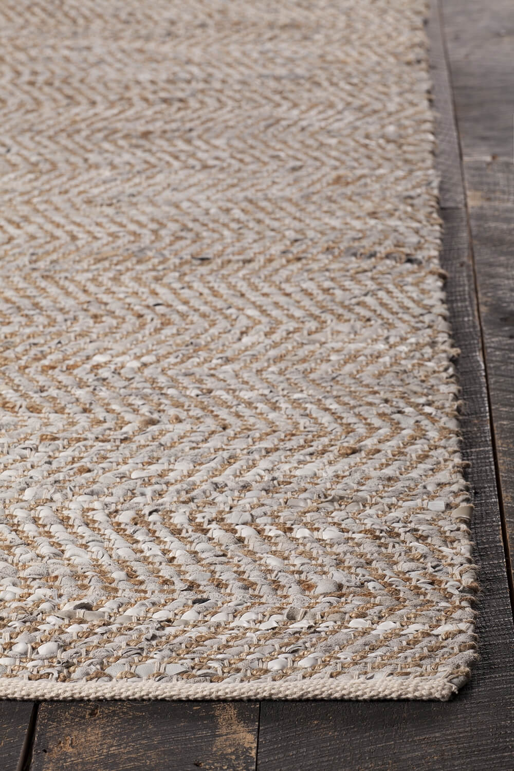 Tenola Jute/Leather/Cotton Rectangular Handmade Rug, 5' x 7'6"