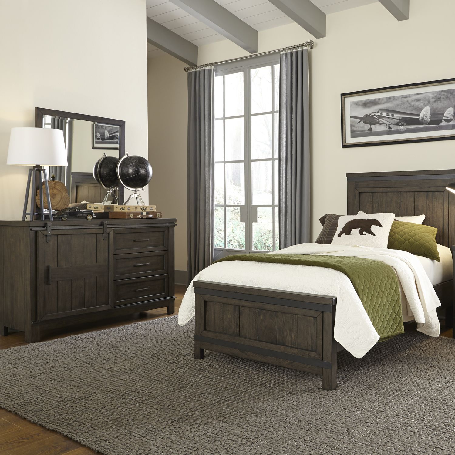 Thornwood Hills Wood Twin Size Panel Bed