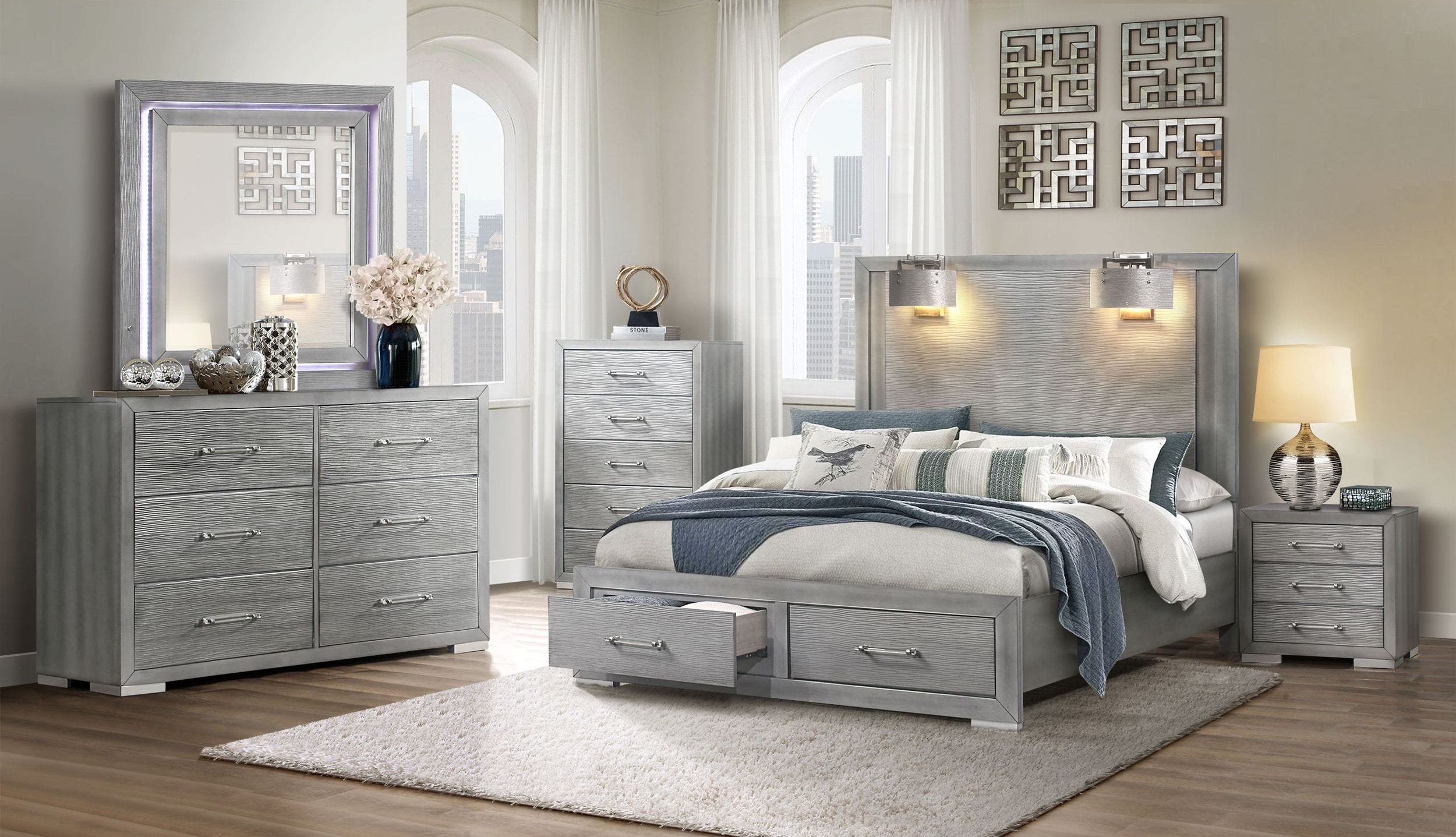 Tiffany MDF/Wood Nightstand w/3 Drawers