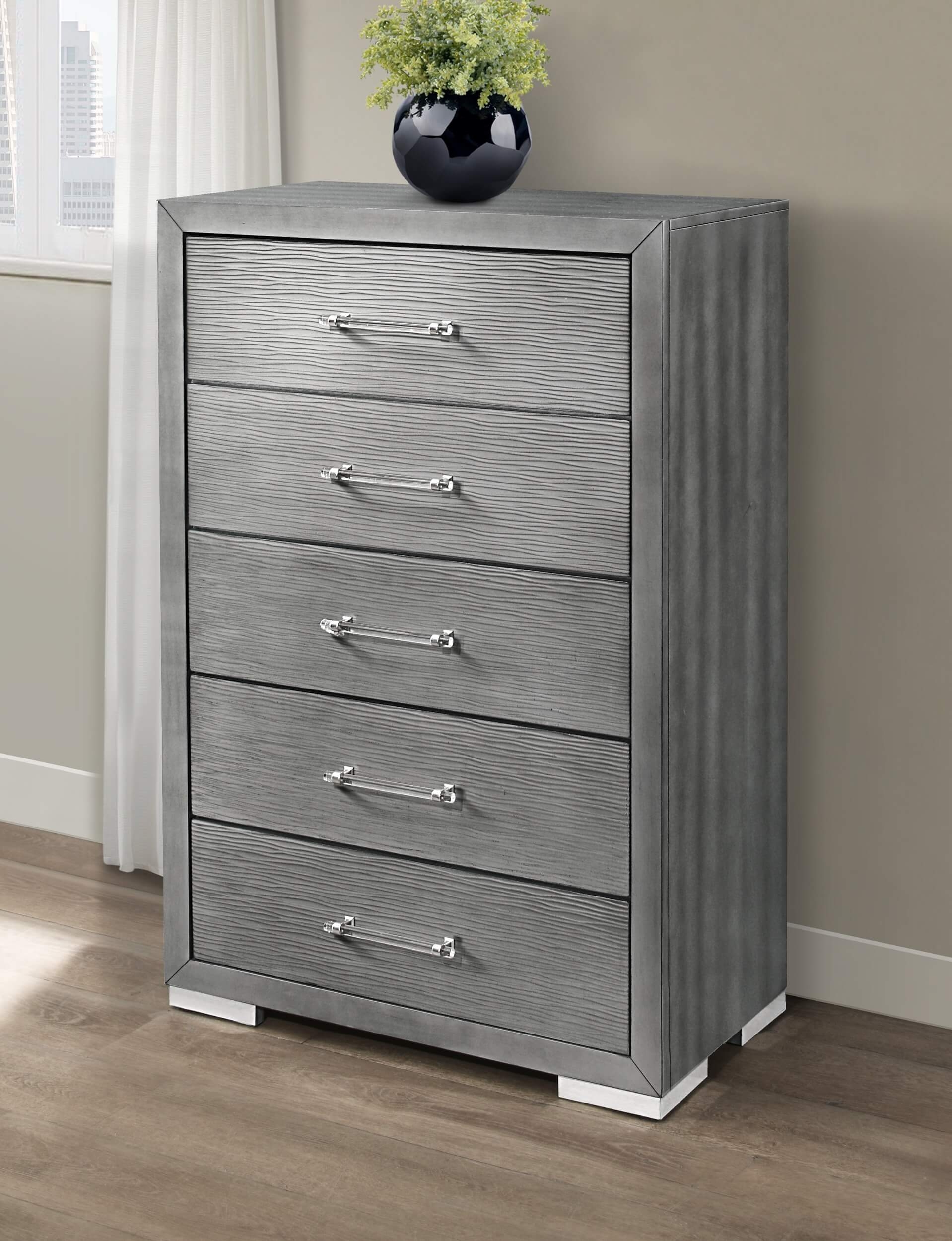 Tiffany MDF/Wood Panel Storage Bedroom Set w/2 Lamps