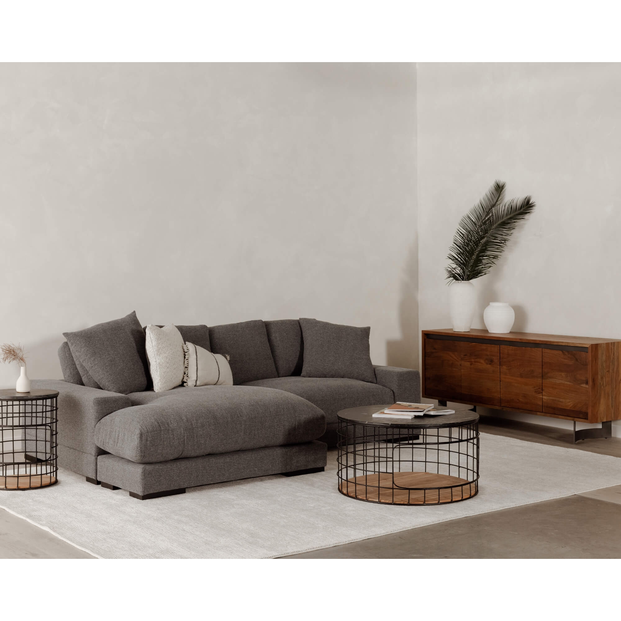 Plunge Polyester Reversible Sectional