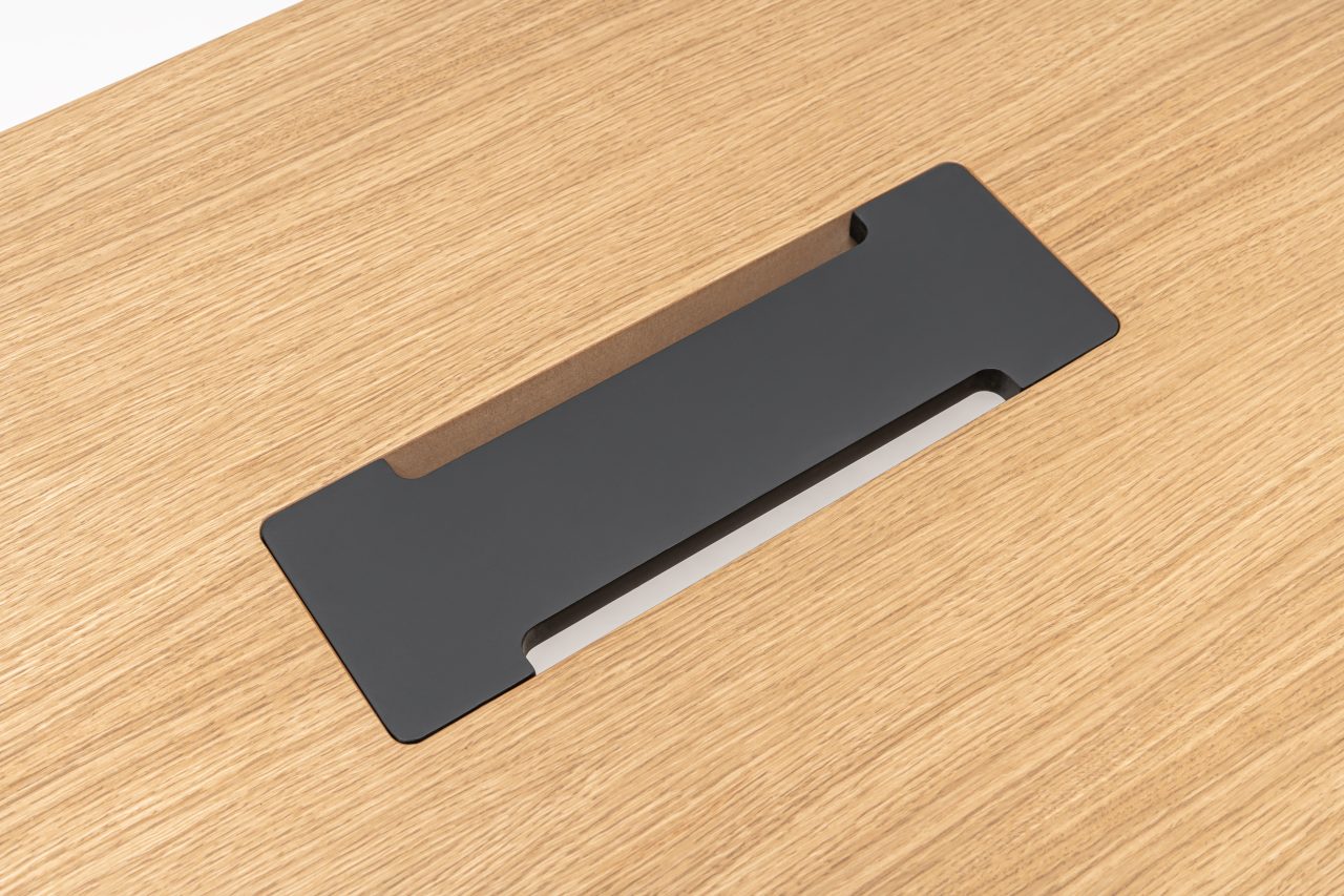 Viga Office Melamine Single Straight Desk, W62.9" x D31.4"