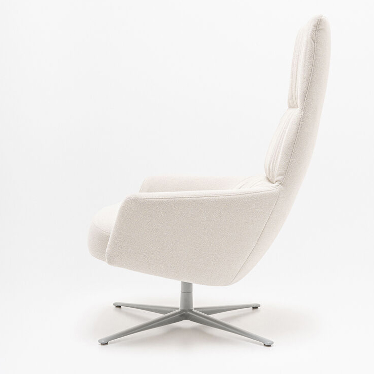 Toro Armchair w/Headrest