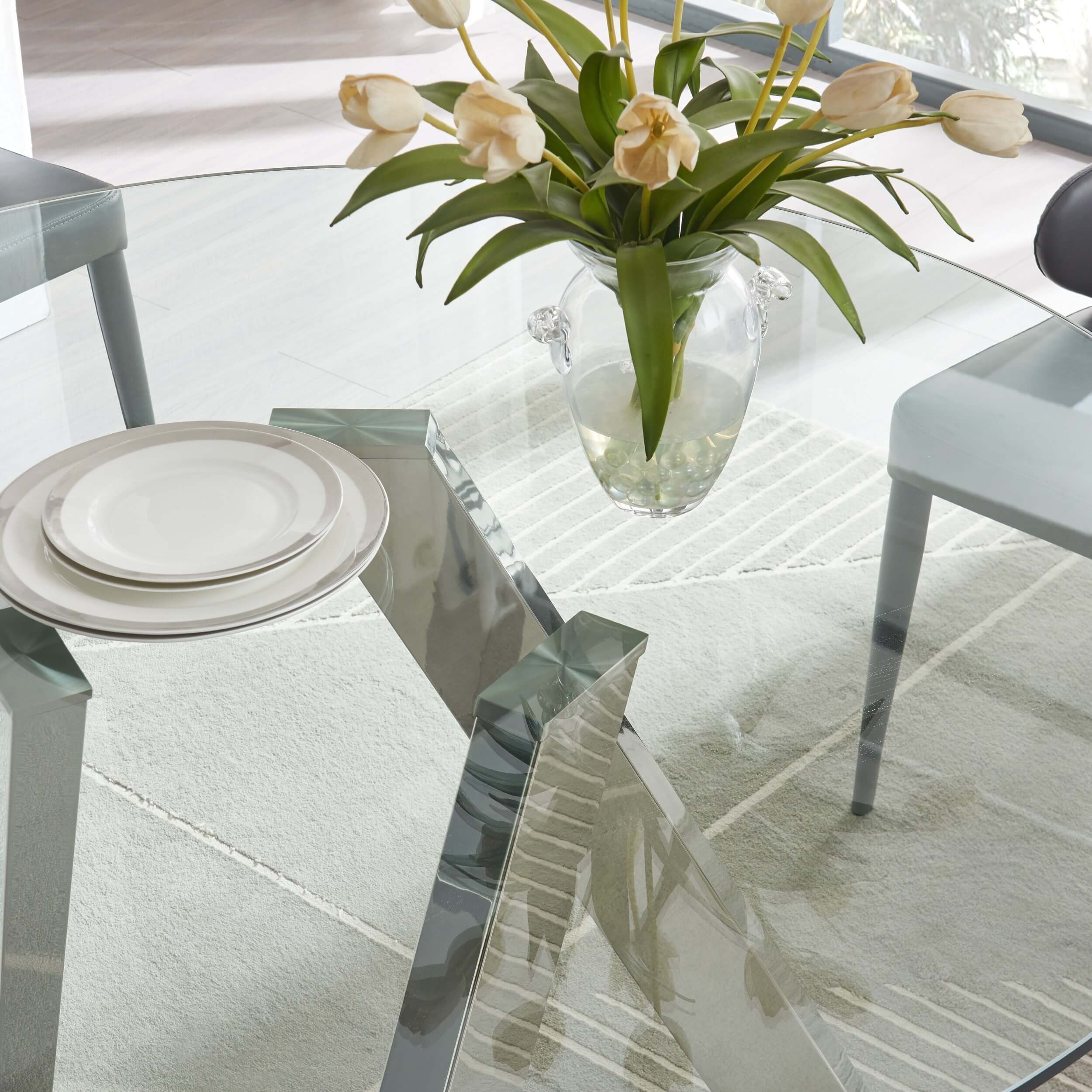 Tower Glass Round Table