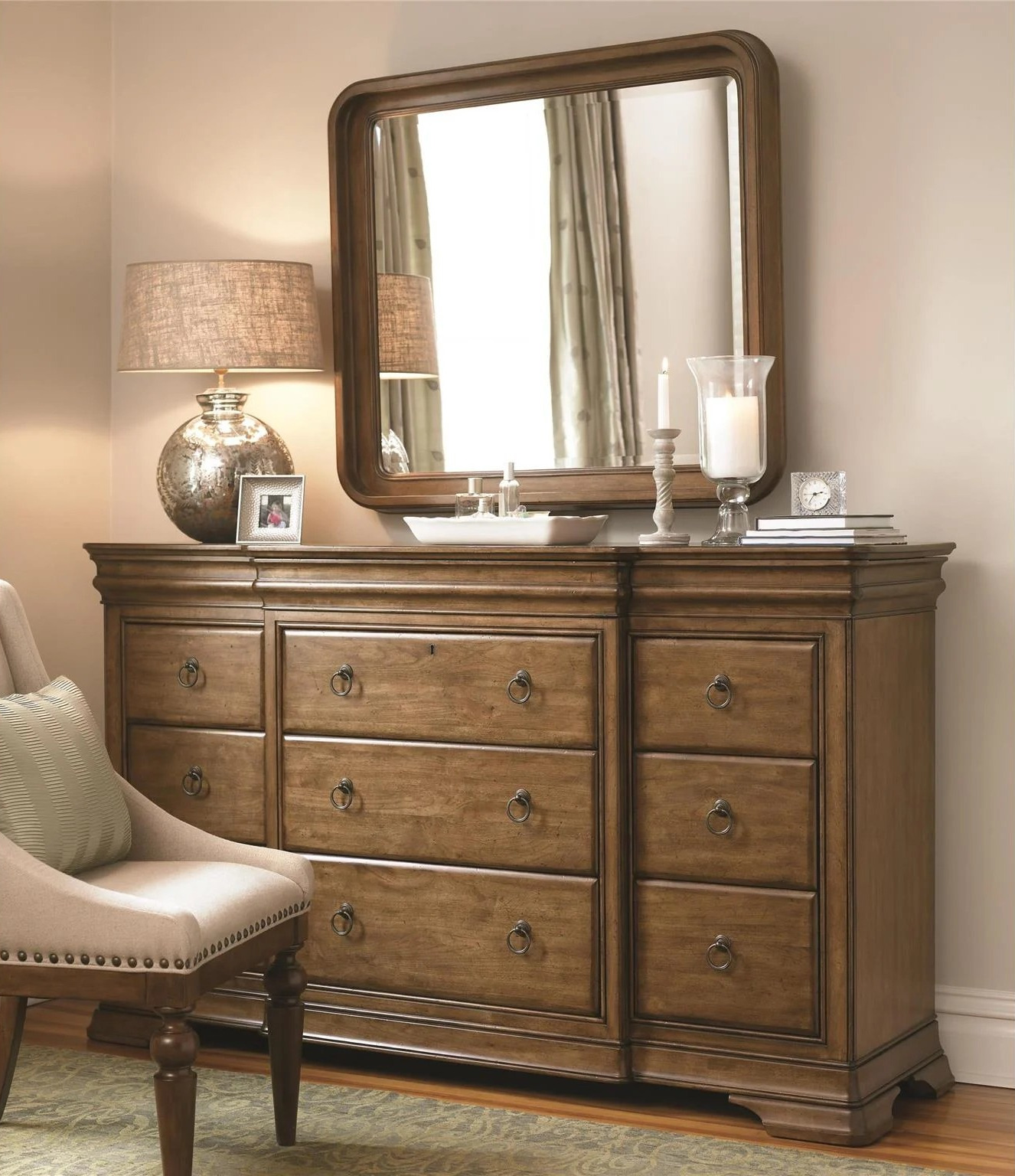 New Lou Wood Dresser w/9 Drawers