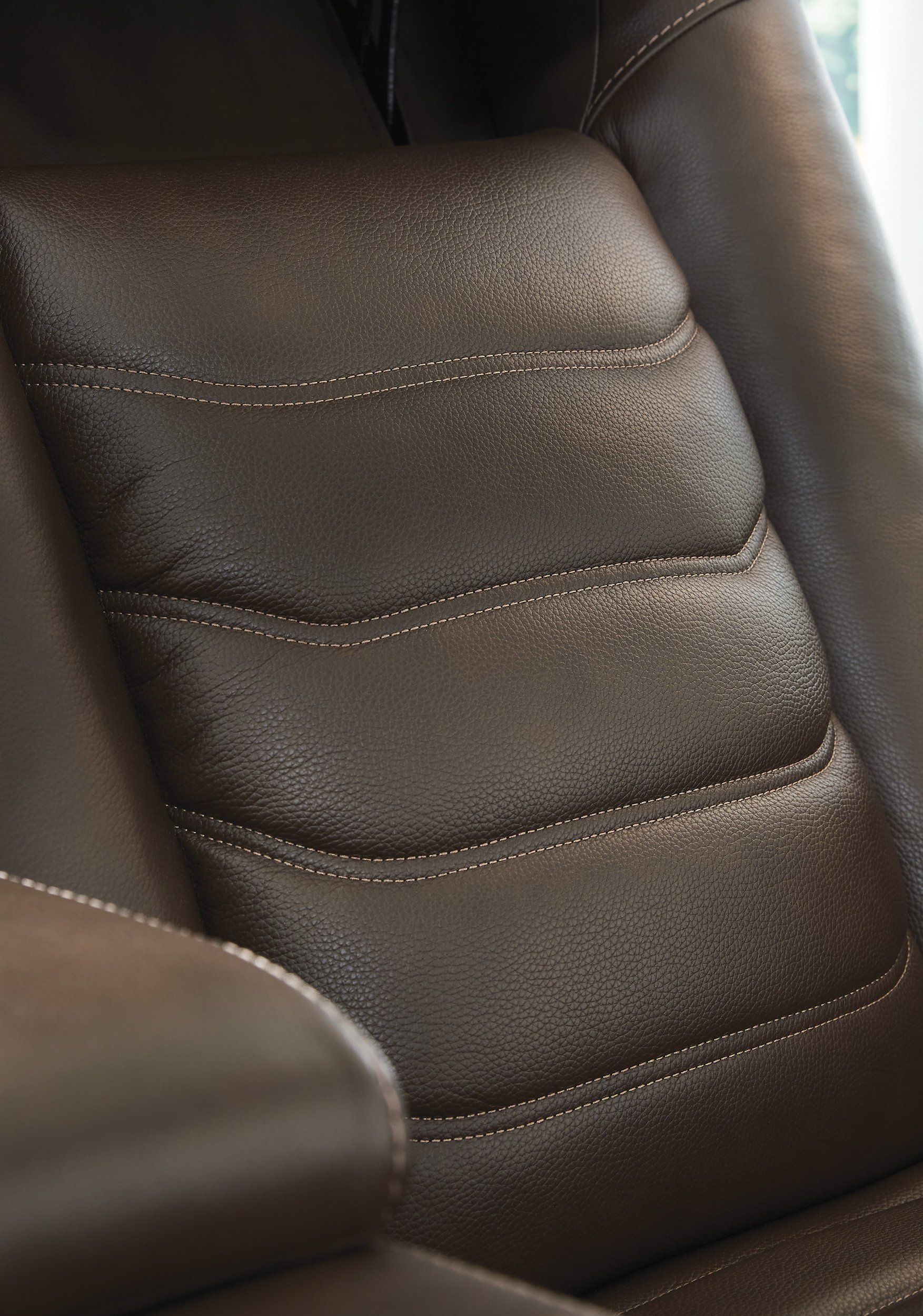 High Impact Leather/PVC Power Reclining Sofa w/Adjustable Headrest & Lighting