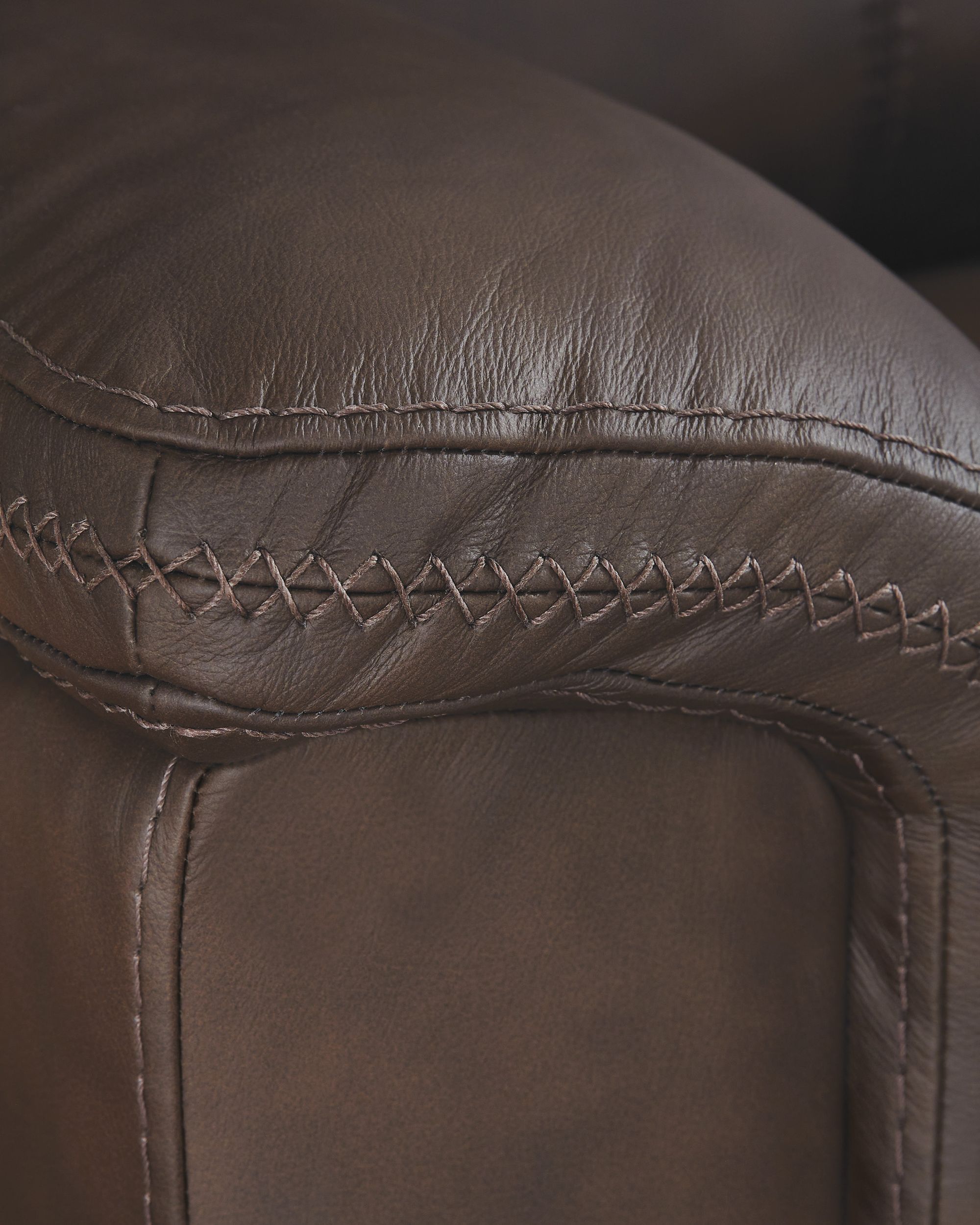 Bleckley Leather/PVC Power Recliner w/Adjustable Headrest