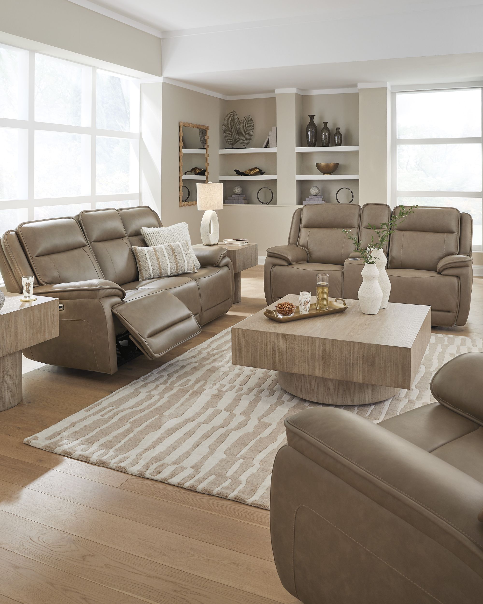 Glencroft Leather Power Reclining Sofa w/Adjustable Headrests