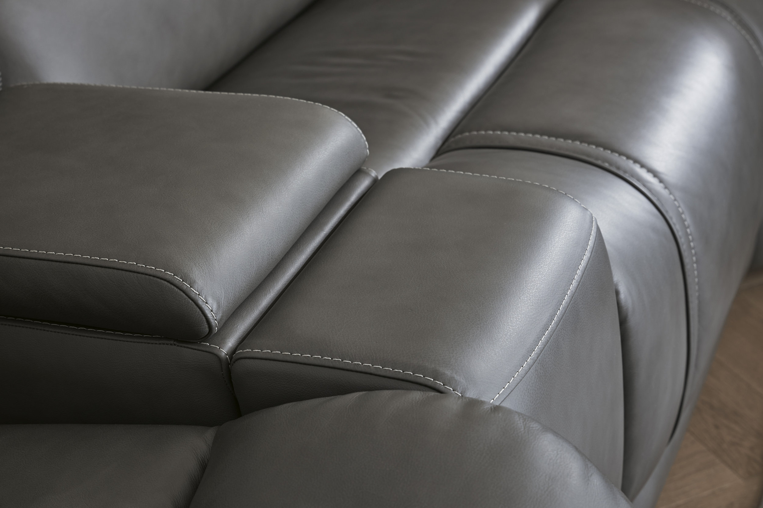 5Z-Pittson Leather 3-Piece Modular Power Reclining Loveseat with Console