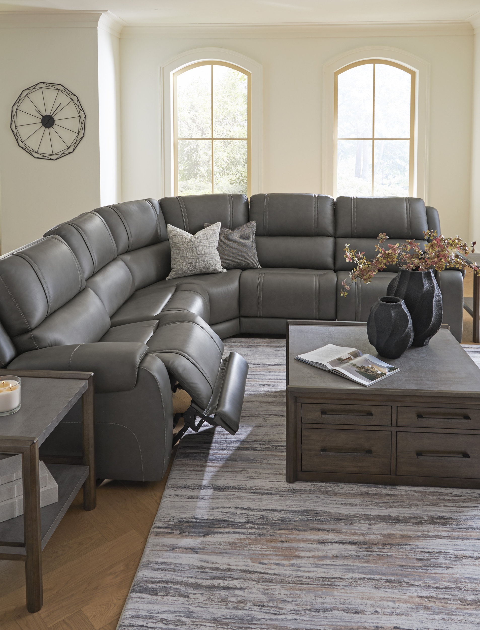 5Z-Pittson L-Shaped Leather 5-Piece Power Reclining Sectional