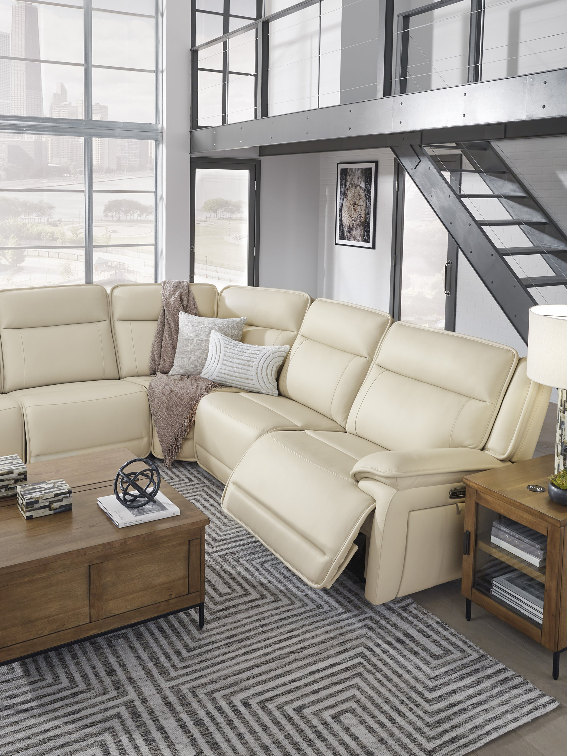 Double Deal U13001S2 5 pc Power Reclining Sectional