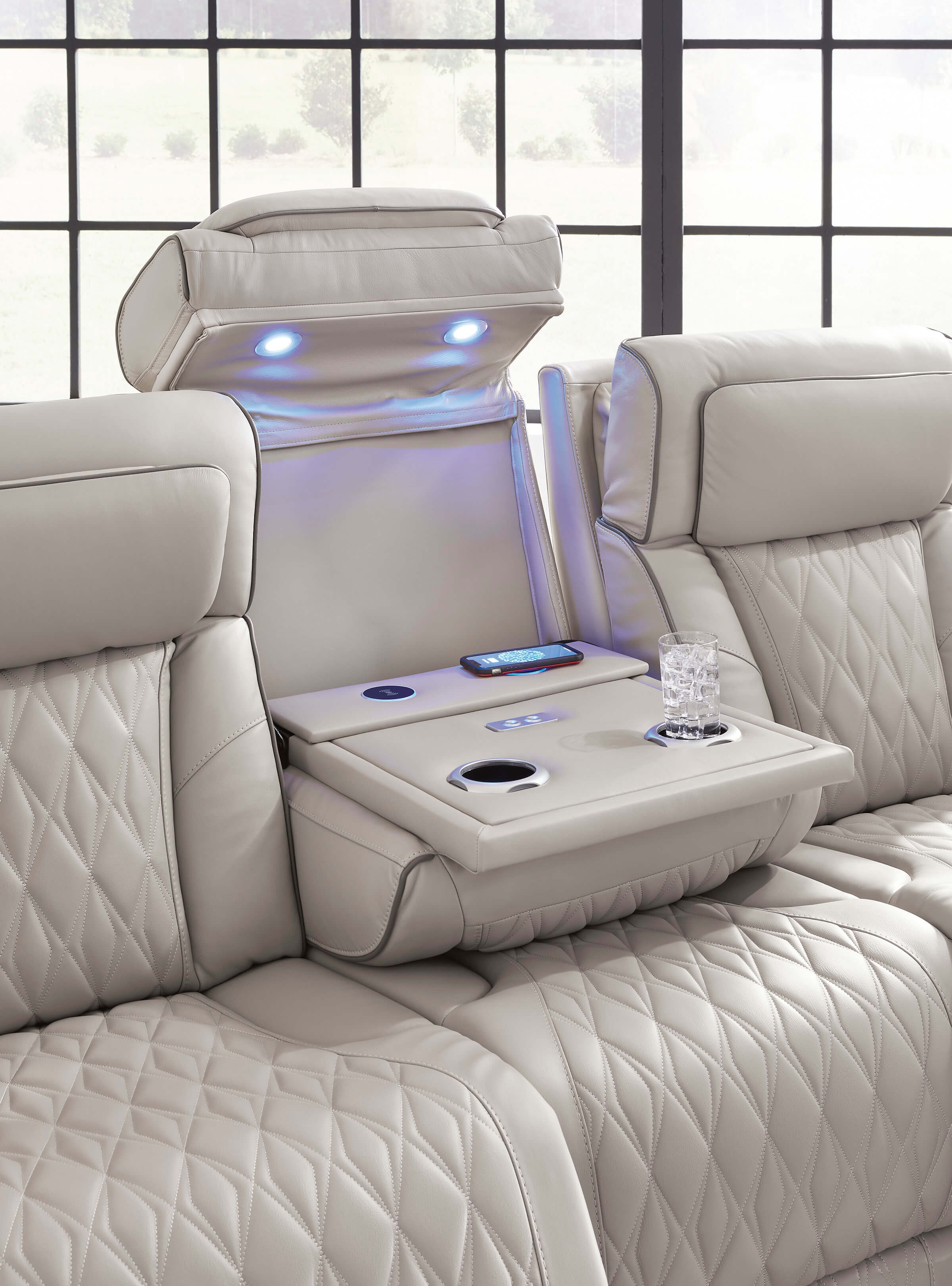 Boyington Power Reclining sofa function