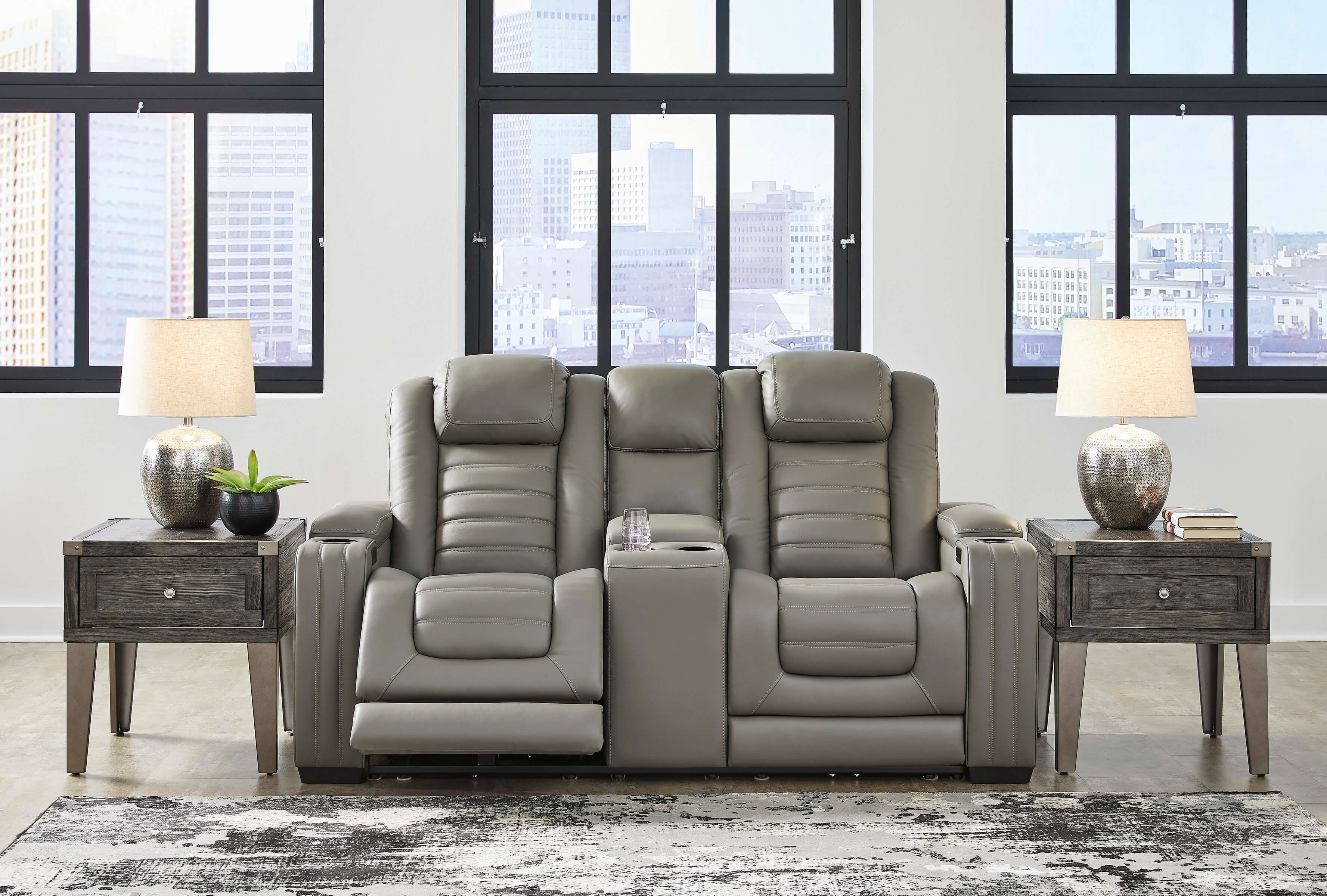Backtrack Leather Power Reclining Loveseat w/Console