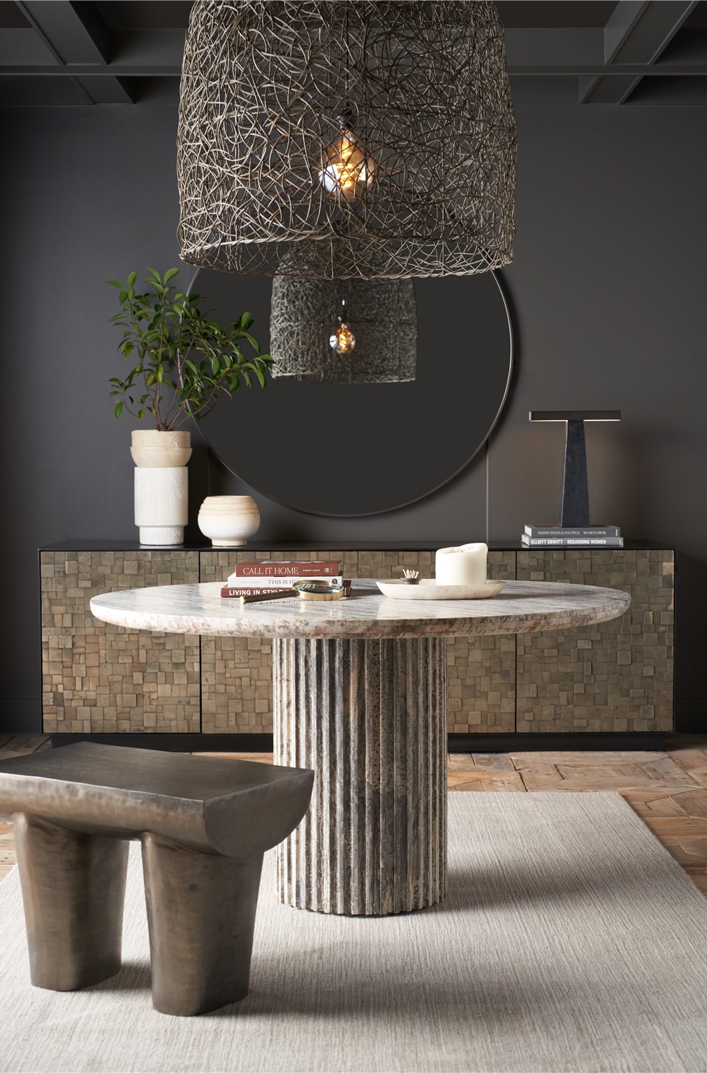 Neutra Metal Stool