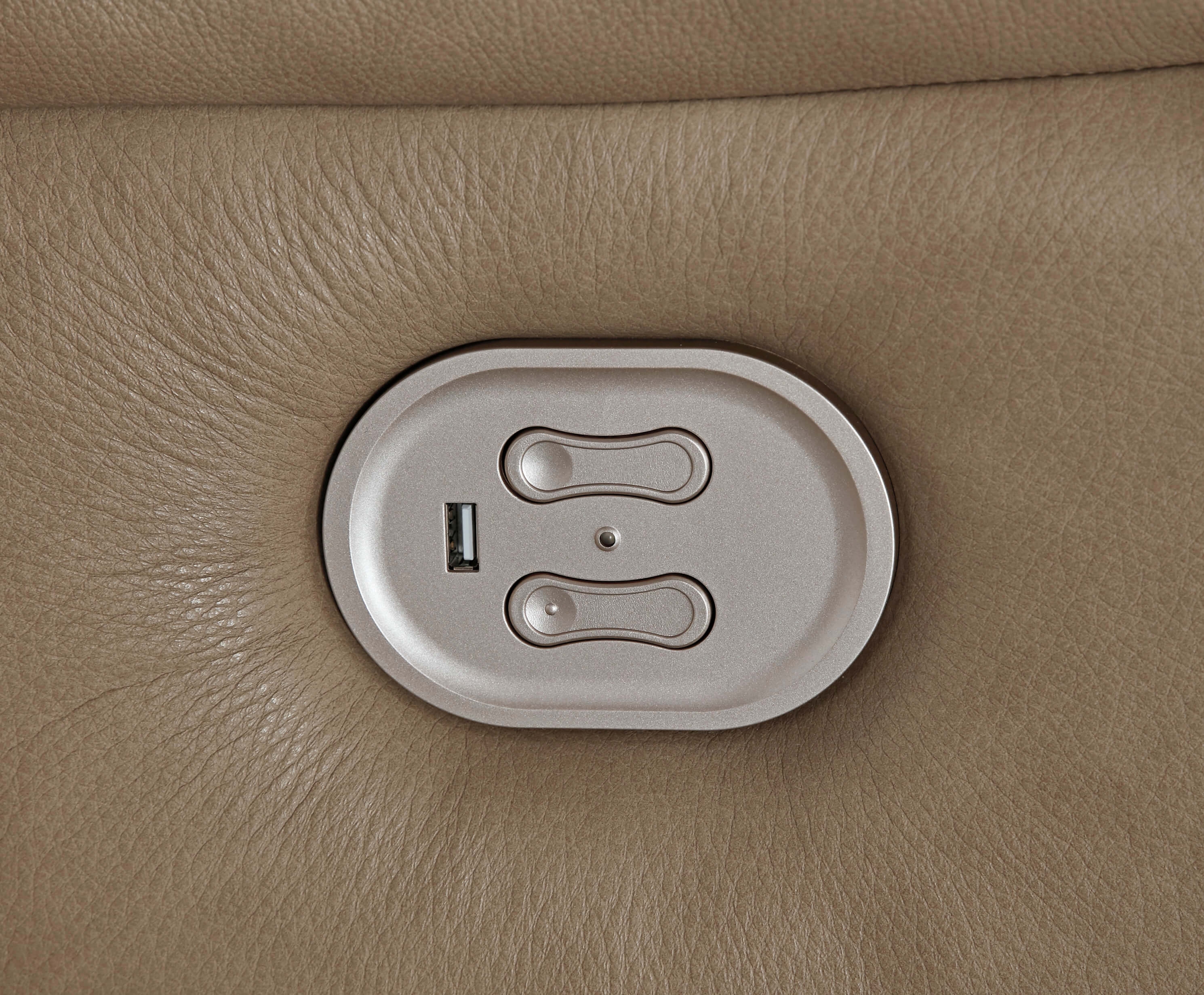 Ricmen Leather Power Reclining Loveseat w/Console