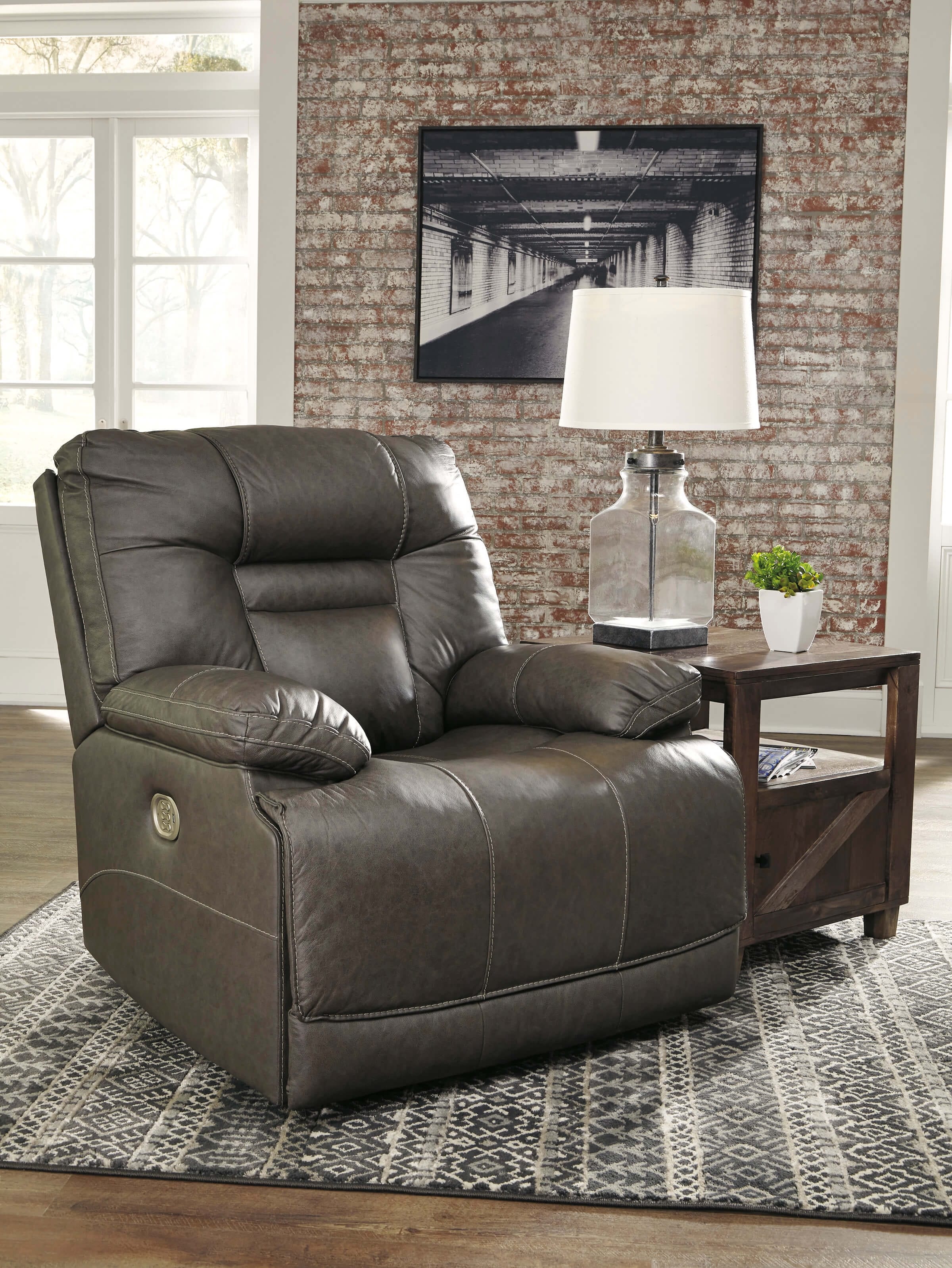 Ashley Wurstrow Power Reclining chair