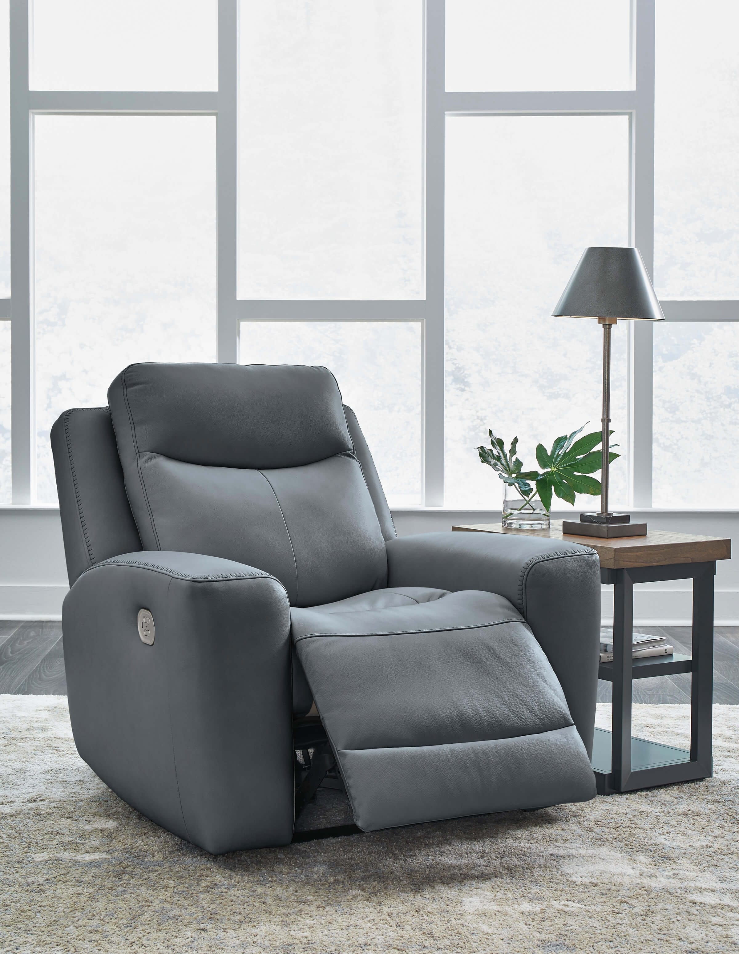 Ashley Mindanao Power Recliner Chair