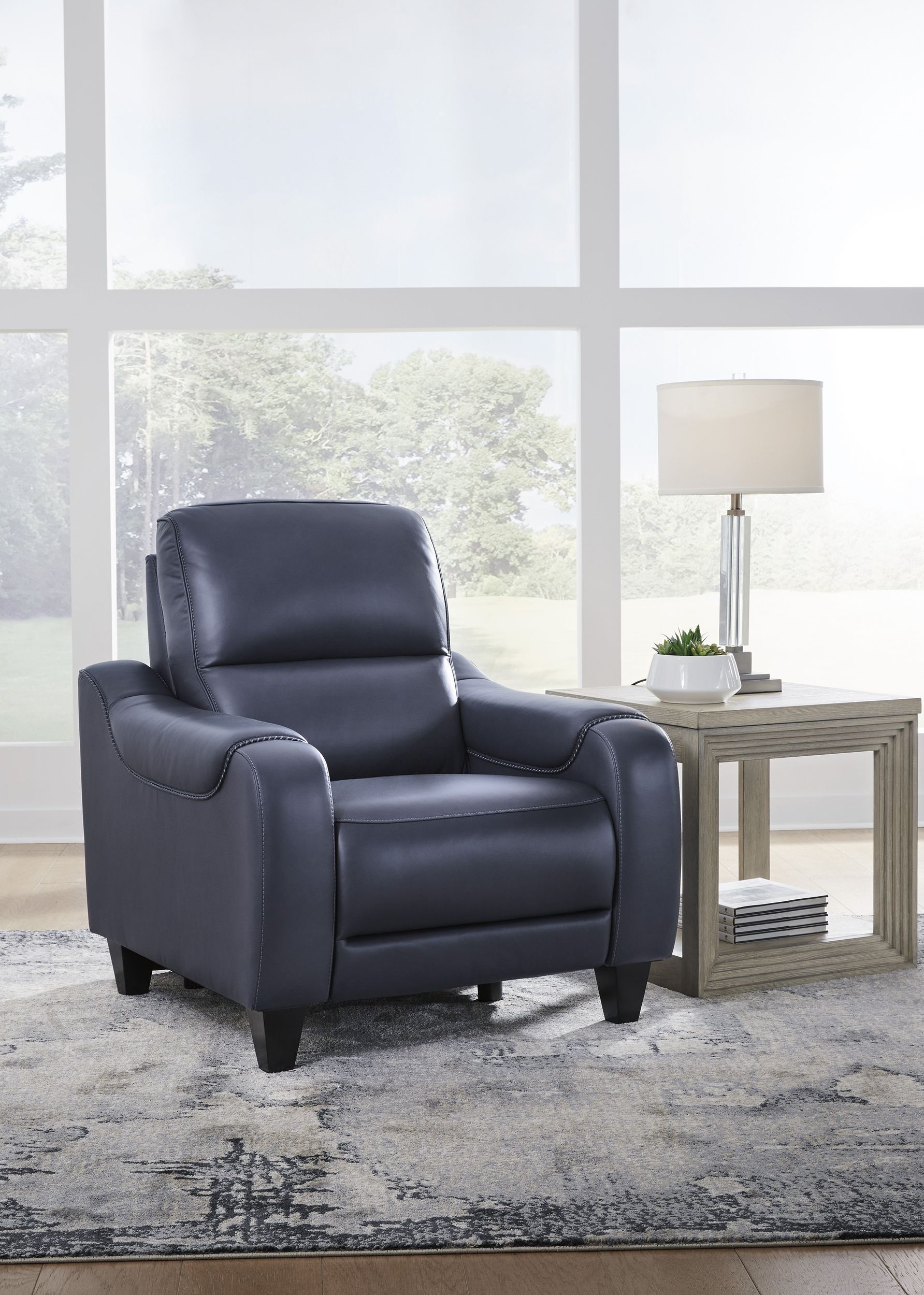 Ashley Mercomatic Chair