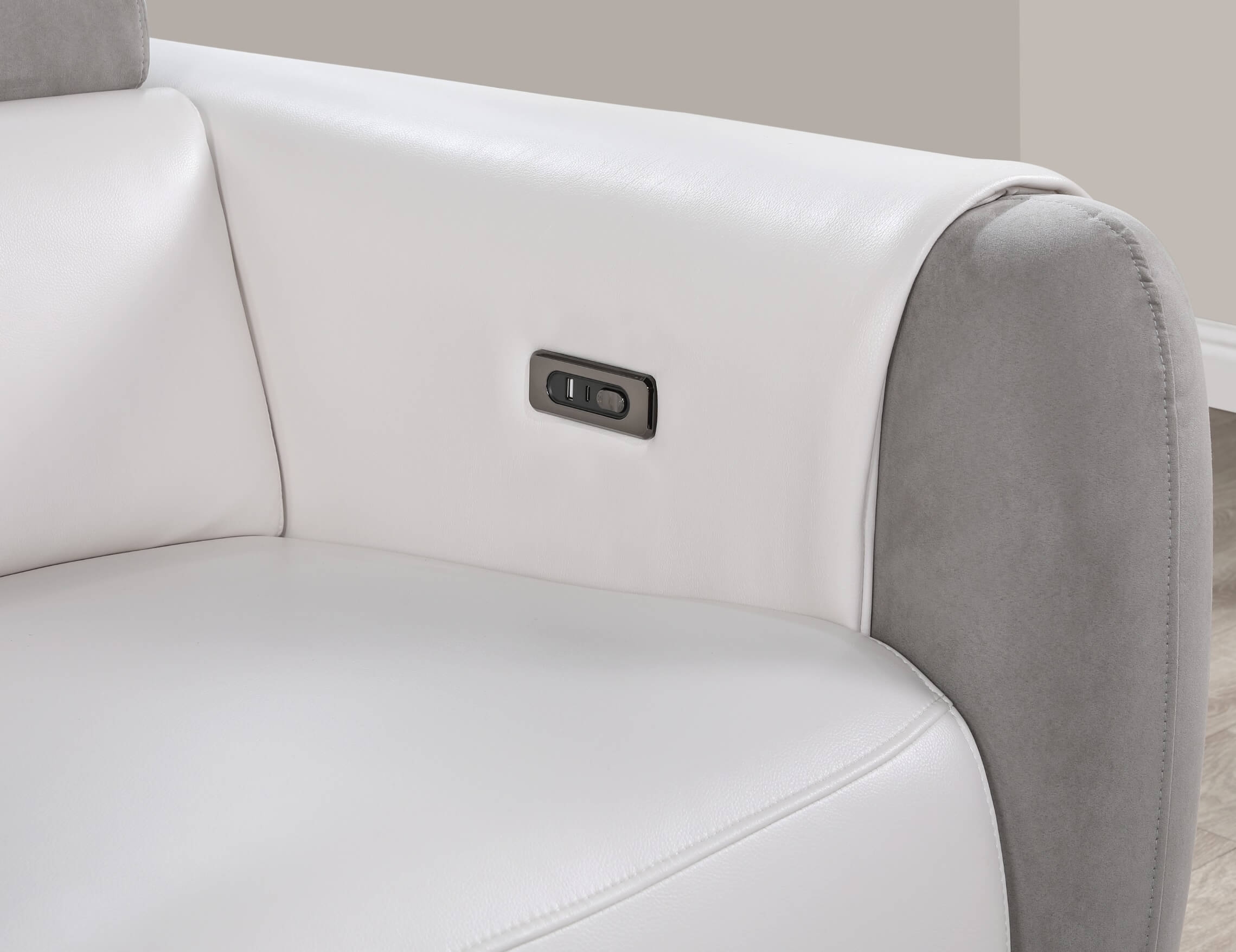 U8520 PU/Polyester Power Reclining Sofa