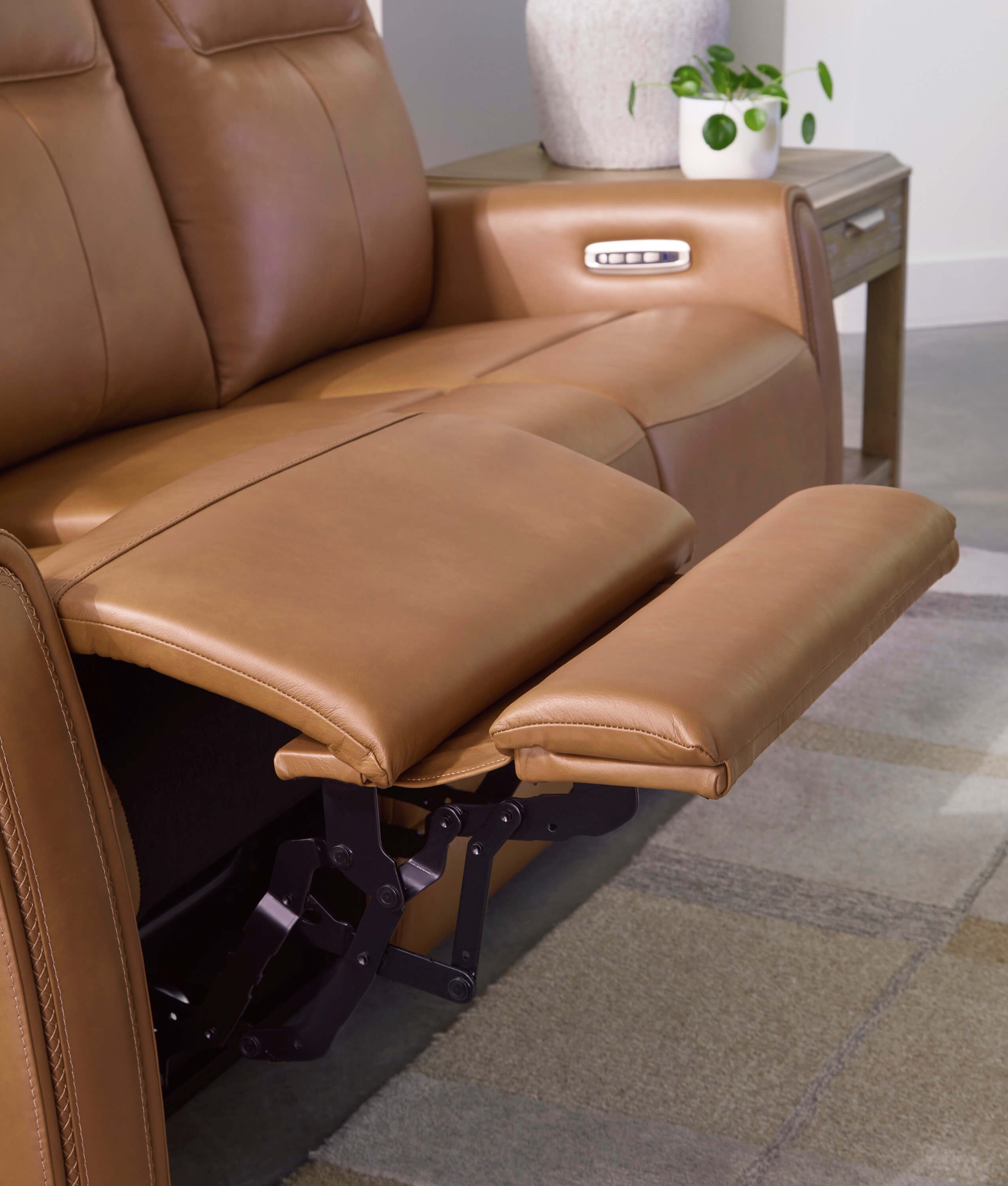 Ashley Tryanny Leather reciliner