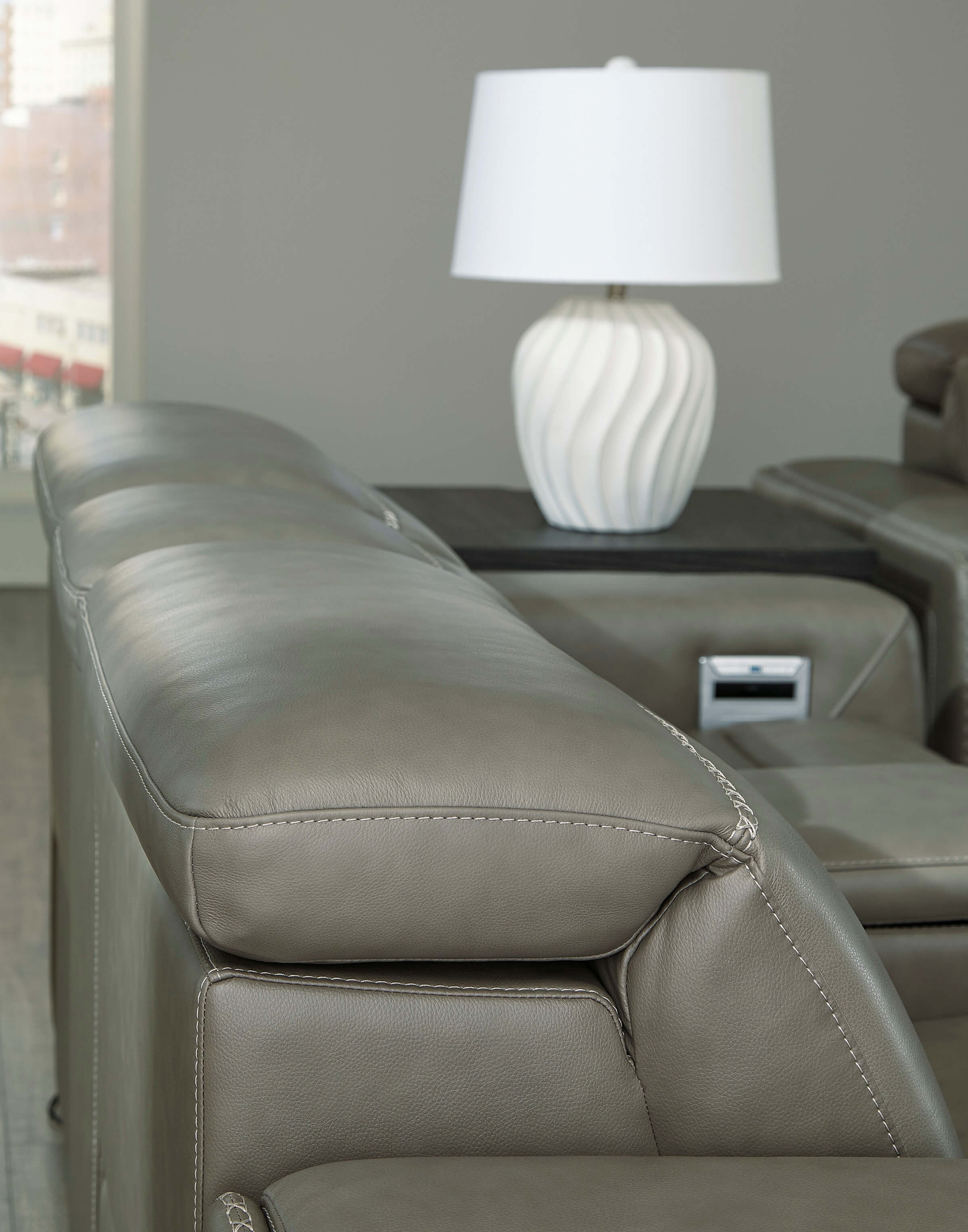 Correze 5-Piece Leather Power Reclining Sectional w/Left Chaise